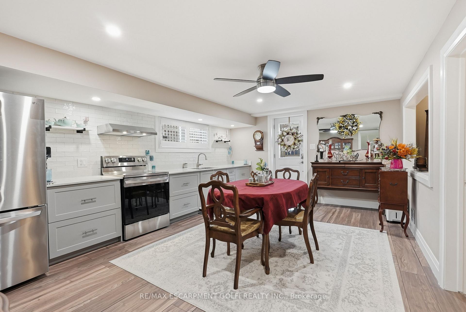 Photo 15 of 58 Moxley Drive, Hamilton, Lisgar — HOMEH