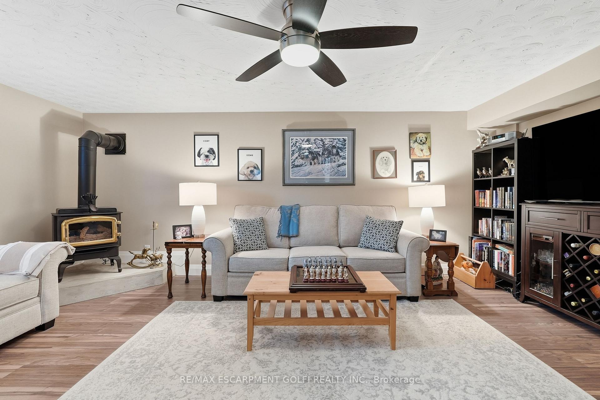 Photo 17 of 58 Moxley Drive, Hamilton, Lisgar — HOMEH