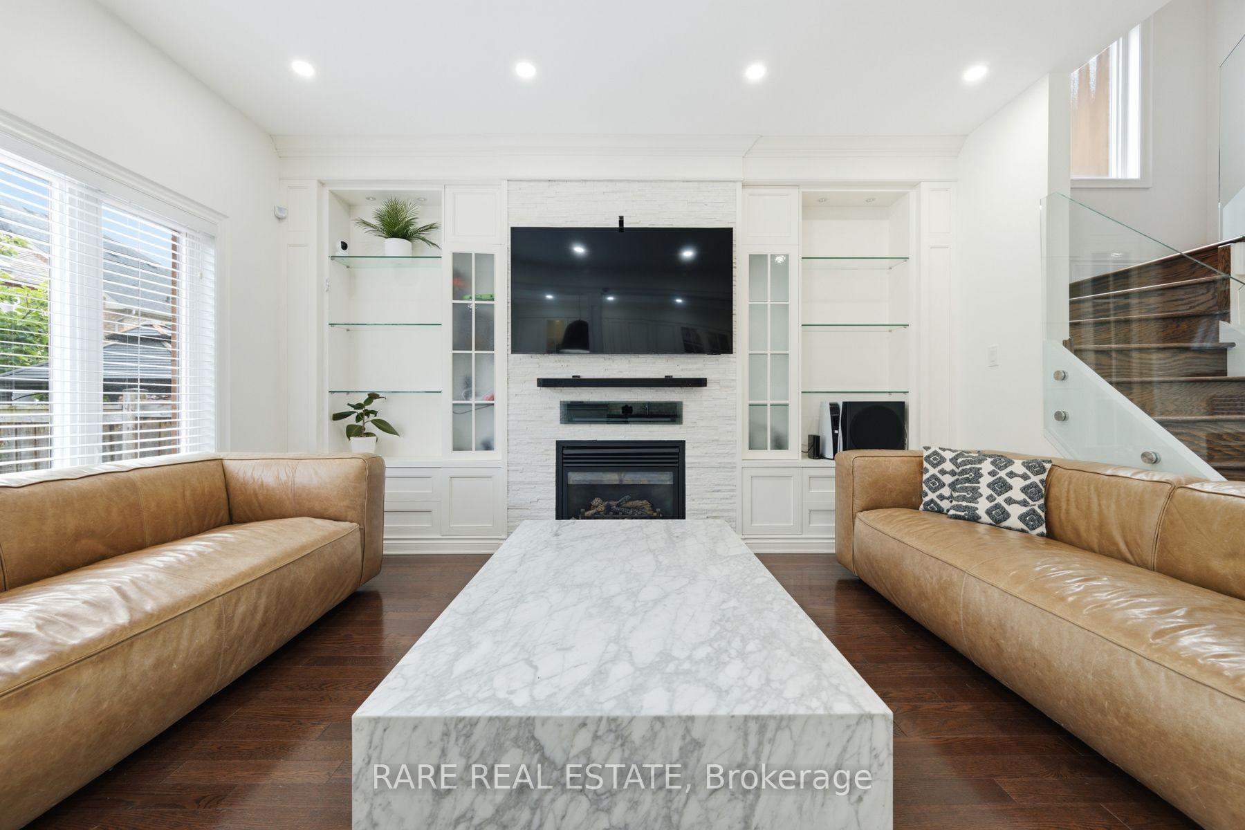Photo 6 of 291 Ilan Ramon Boulevard, Vaughan, Patterson — HOMEH