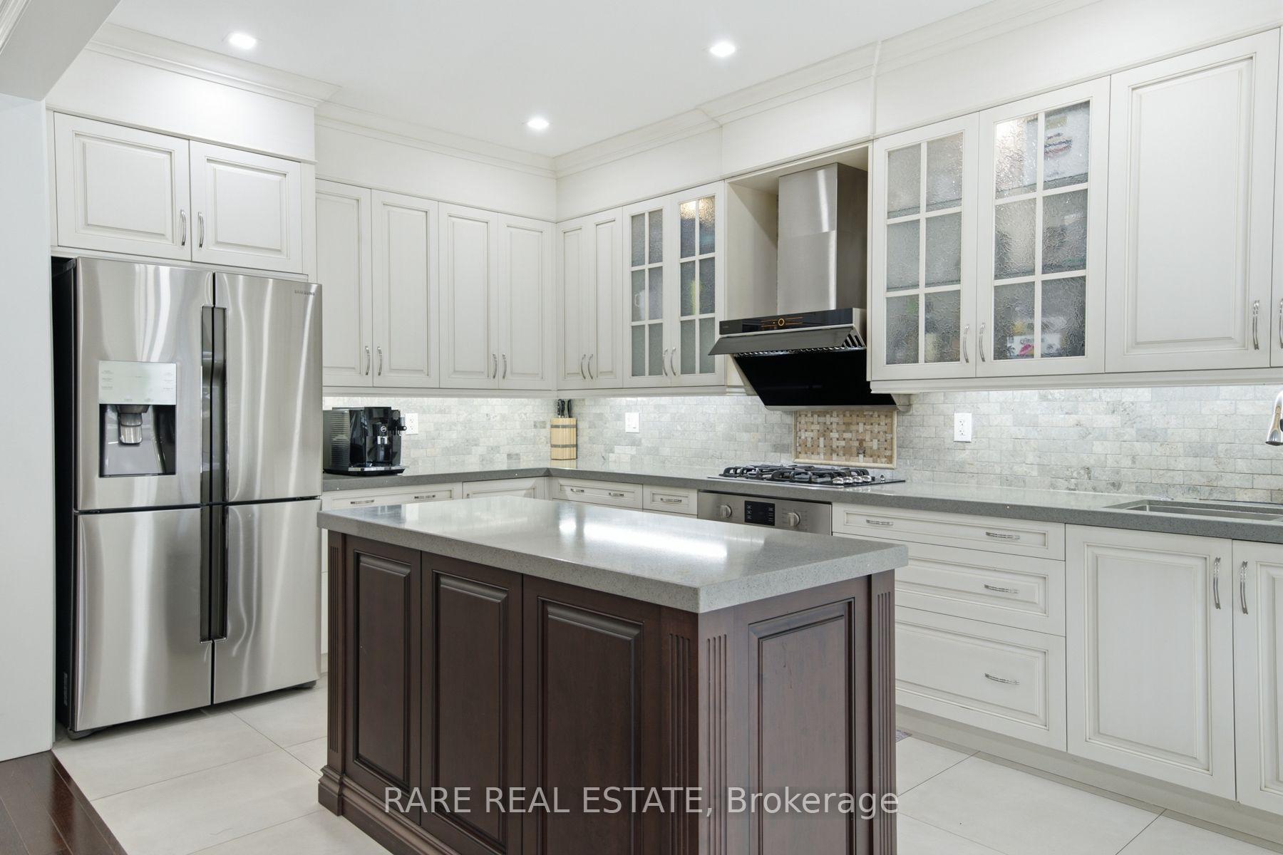 Photo 11 of 291 Ilan Ramon Boulevard, Vaughan, Patterson — HOMEH