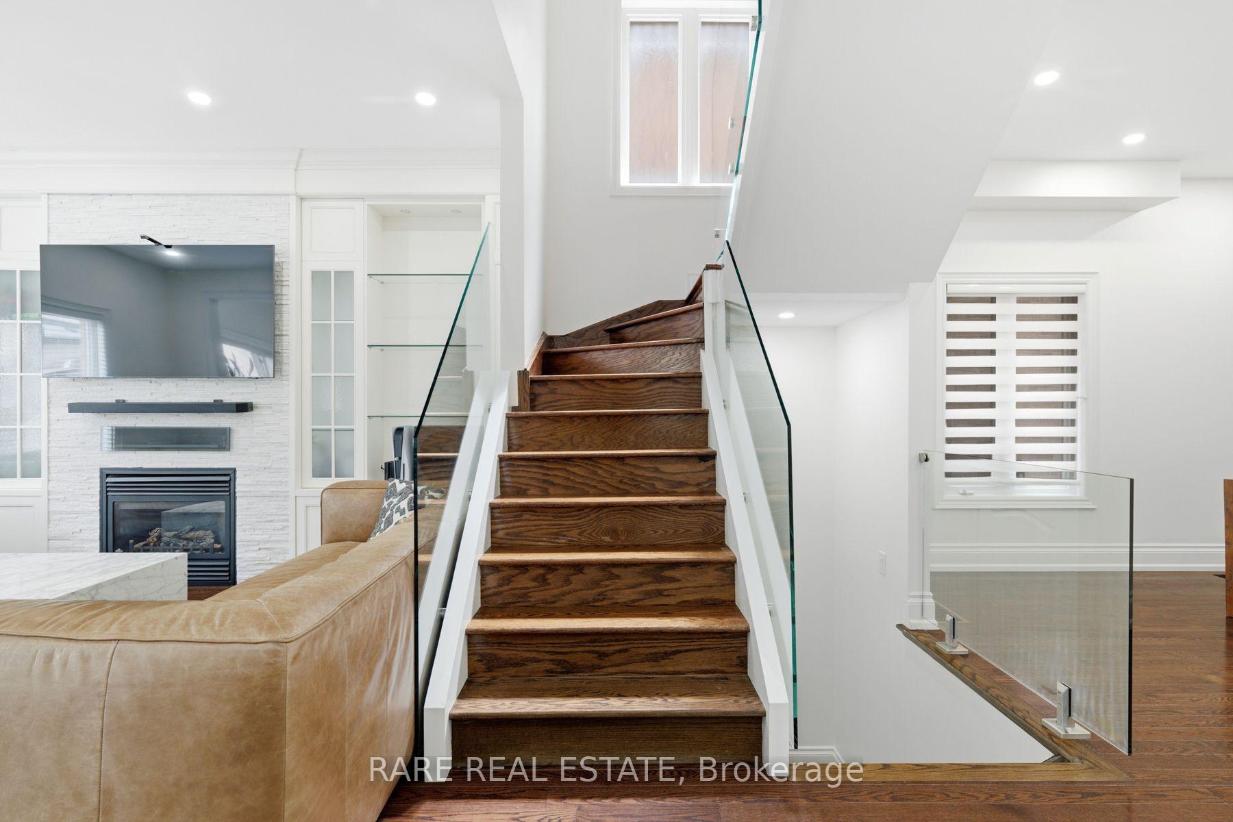 Photo 20 of 291 Ilan Ramon Boulevard, Vaughan, Patterson — HOMEH