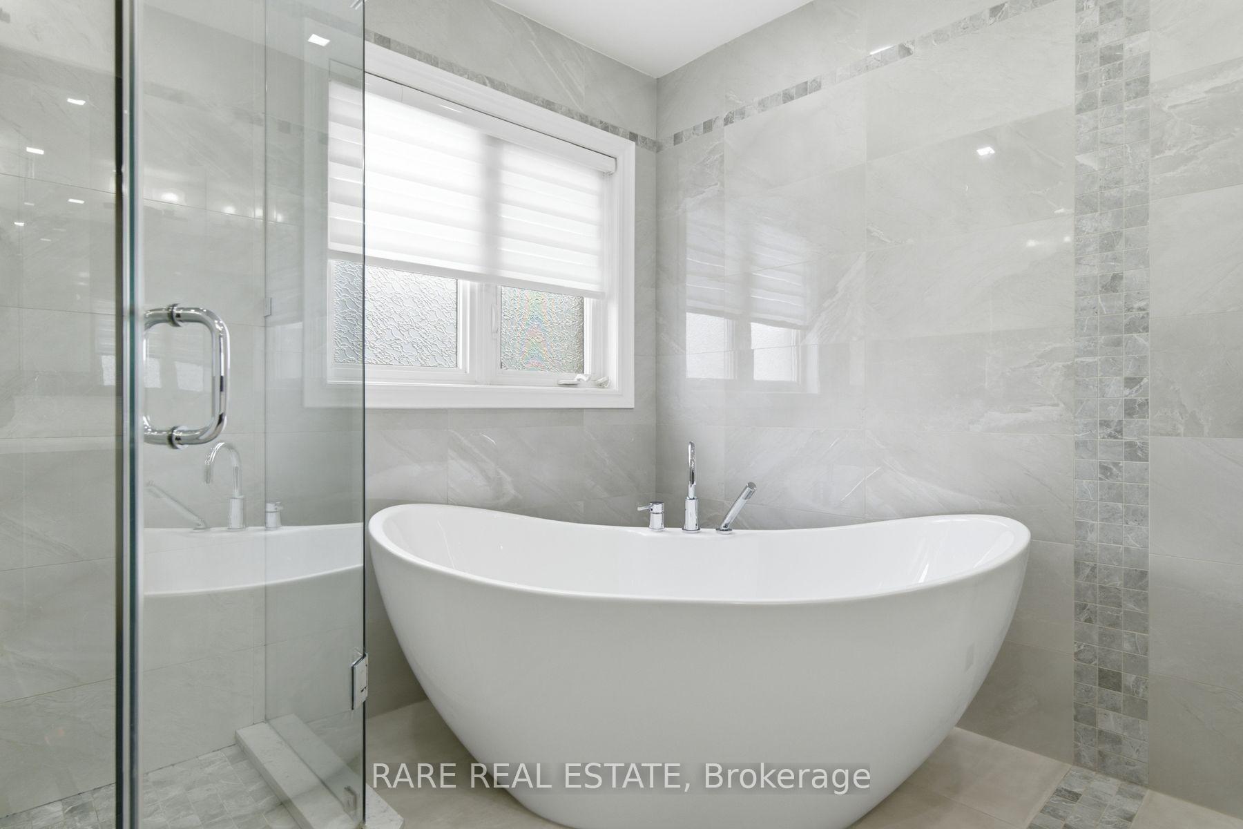 Photo 27 of 291 Ilan Ramon Boulevard, Vaughan, Patterson — HOMEH