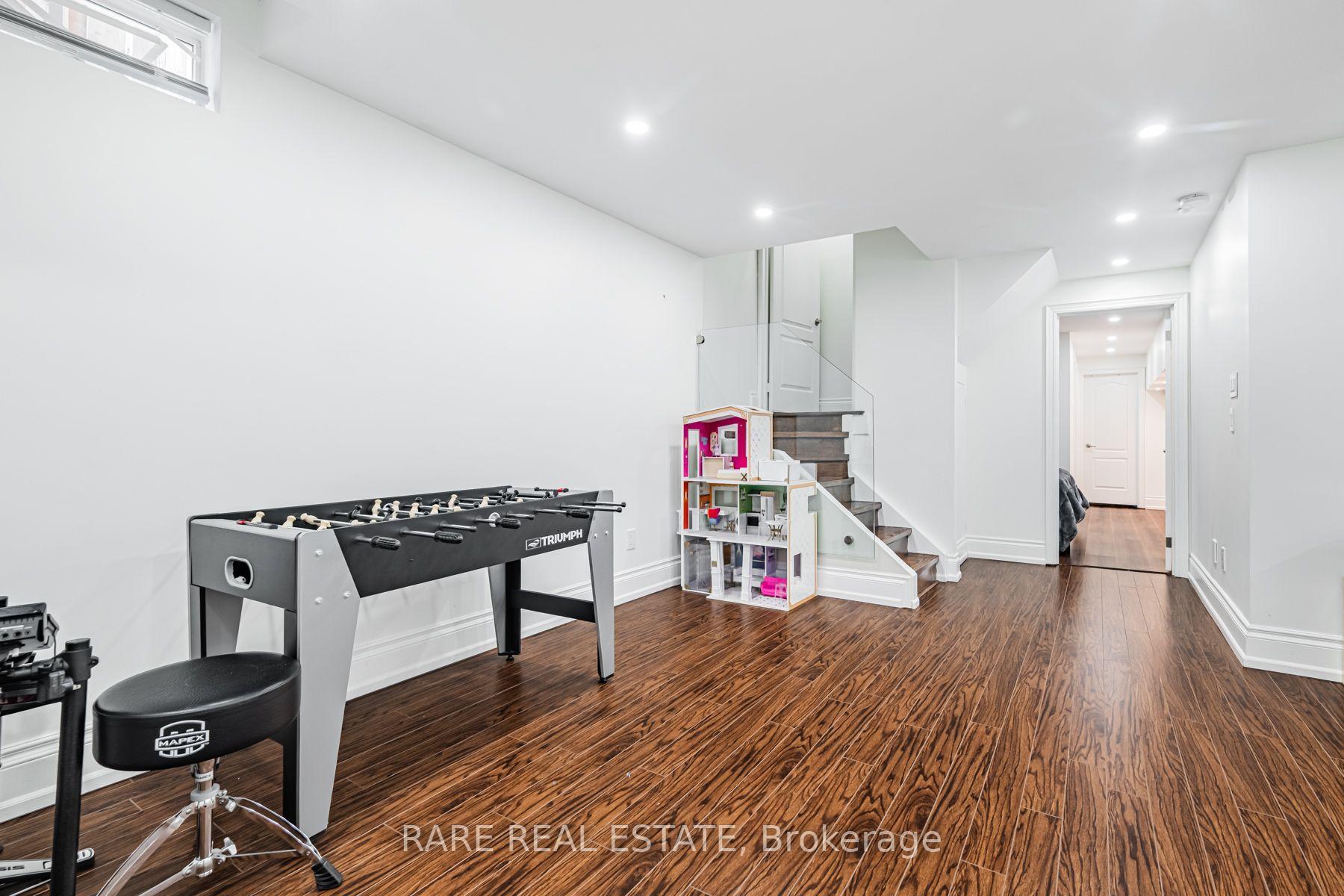 Photo 41 of 291 Ilan Ramon Boulevard, Vaughan, Patterson — HOMEH
