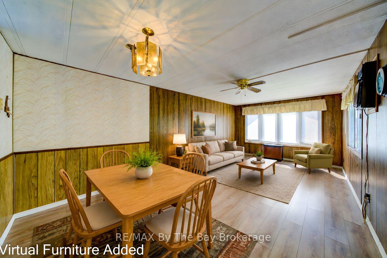 Photo 19 of 55 Georgian Glen Drive, Wasaga Beach — HOMEH