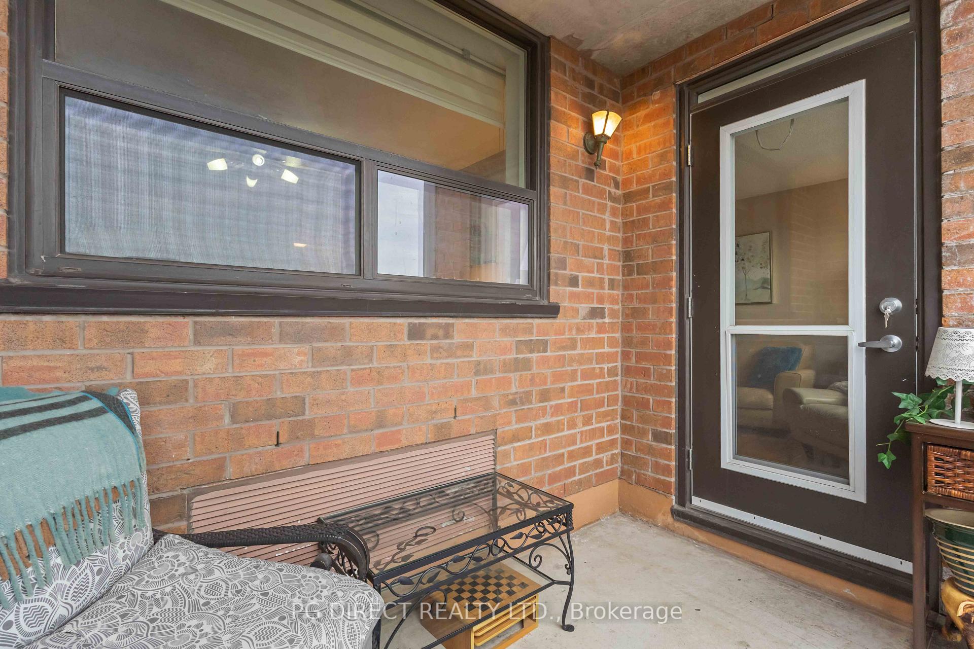 Photo 5 of Unit 604, 80 Athol Street E, Oshawa, Central — HOMEH