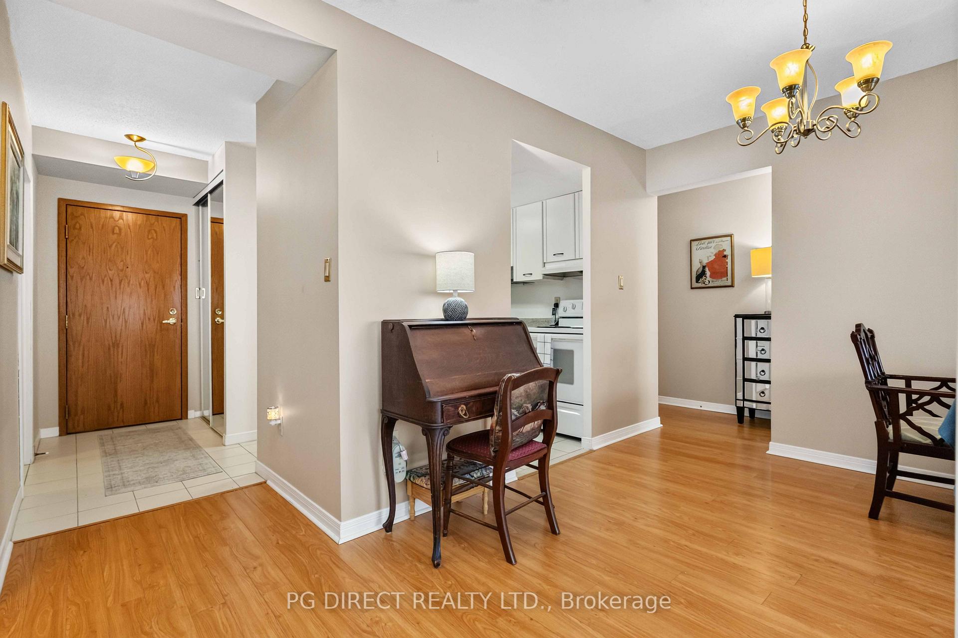 Photo 9 of Unit 604, 80 Athol Street E, Oshawa, Central — HOMEH