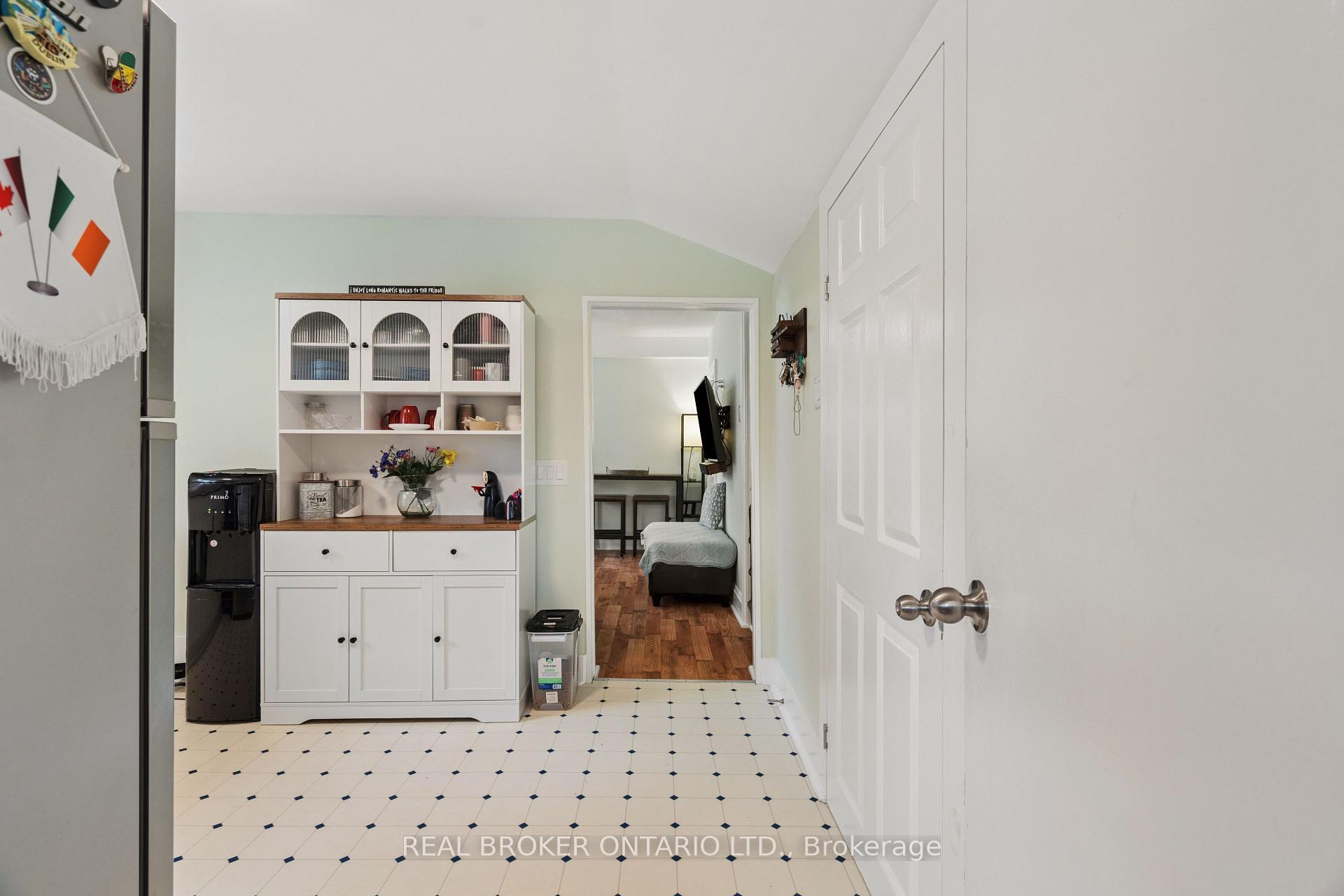 Photo 5 of 286 Main Street S, Guelph/Eramosa, Rockwood — HOMEH