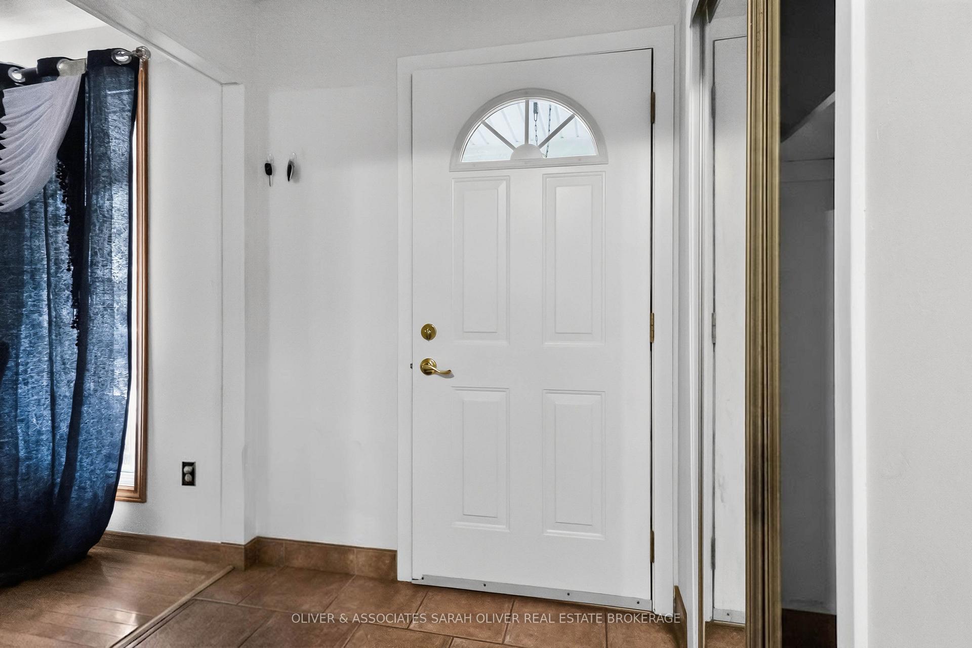 Photo 9 of 23 Goodman Drive, London, South T — HOMEH