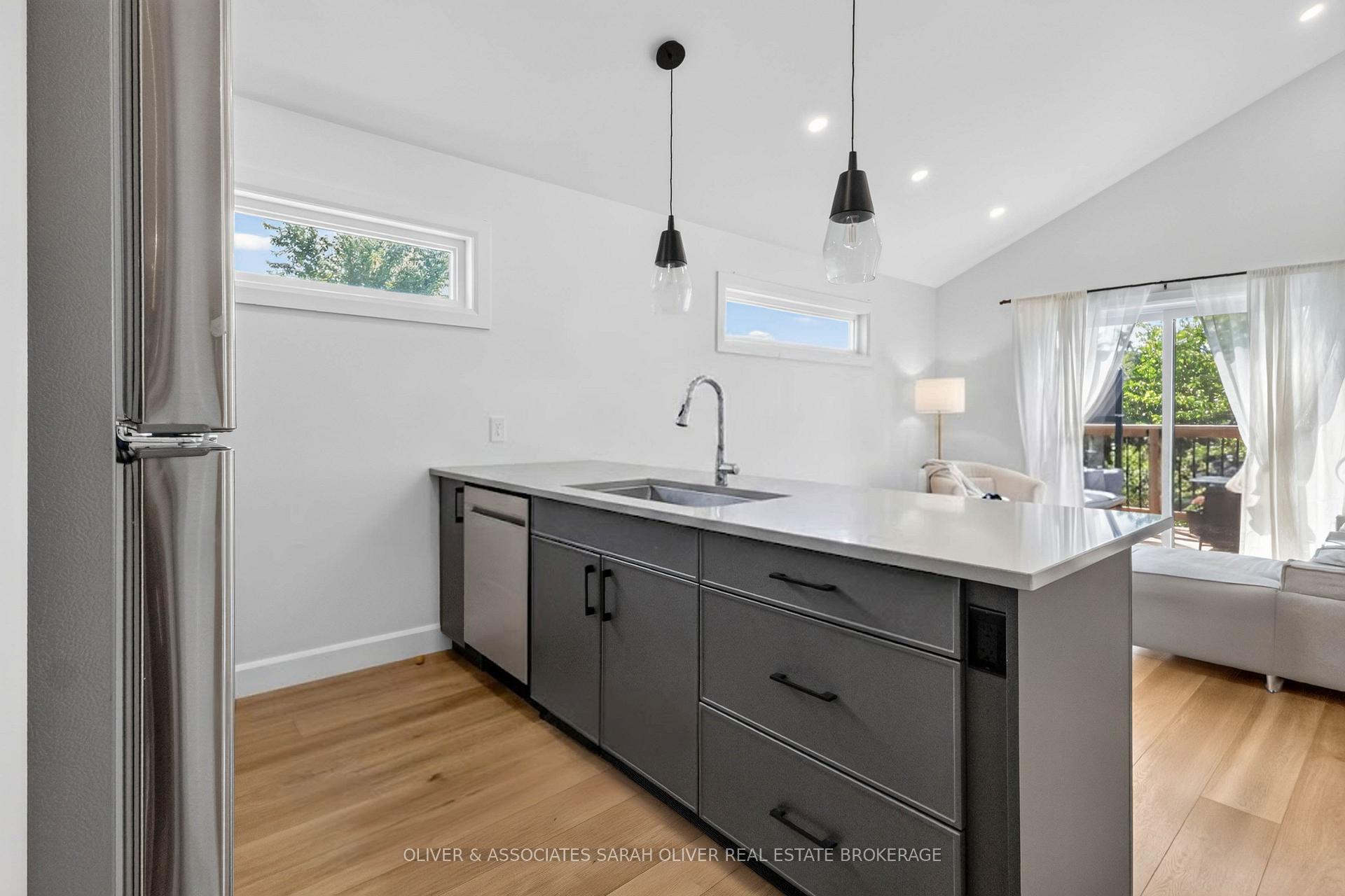 Photo 41 of 23 Goodman Drive, London, South T — HOMEH