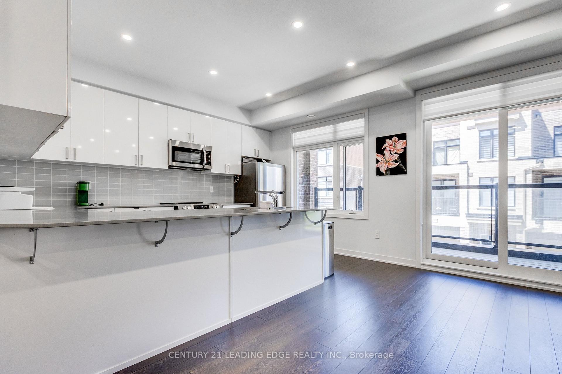 Photo 15 of Unit 805, 1865 Pickering Parkway, Pickering, Village East — HOMEH
