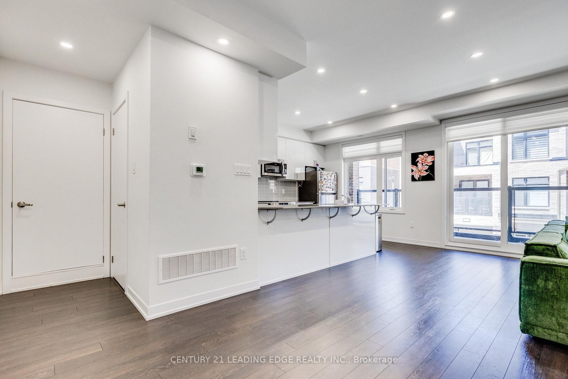Photo 21 of Unit 805, 1865 Pickering Parkway, Pickering, Village East — HOMEH