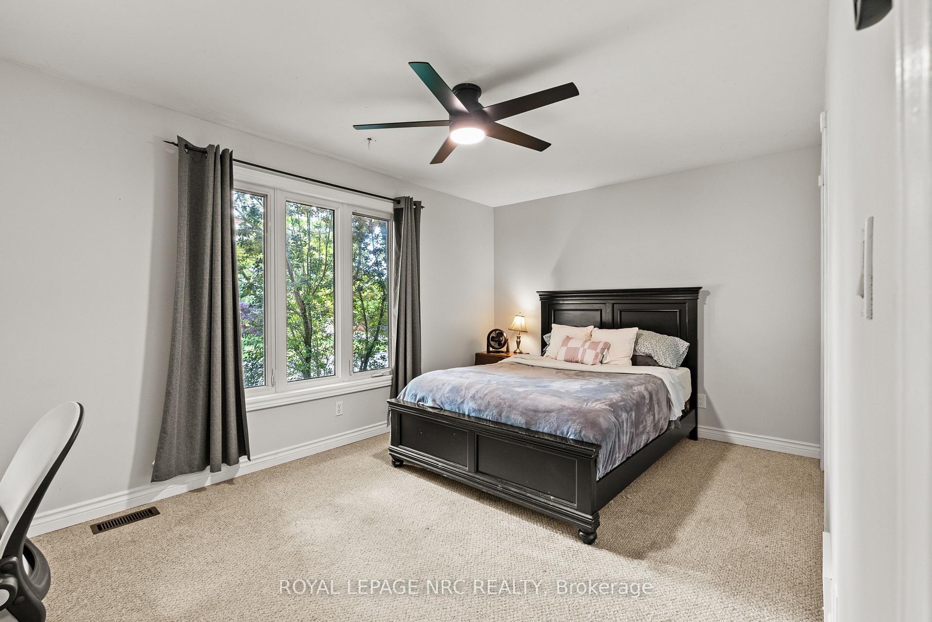 Photo 15 of 15 Park Road S, Grimsby, Grimsby East — HOMEH