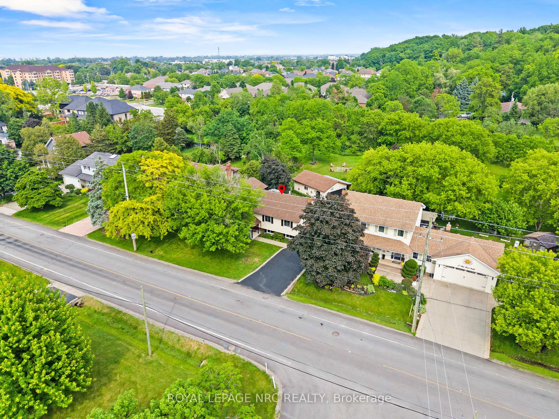 Photo 36 of 15 Park Road S, Grimsby, Grimsby East — HOMEH