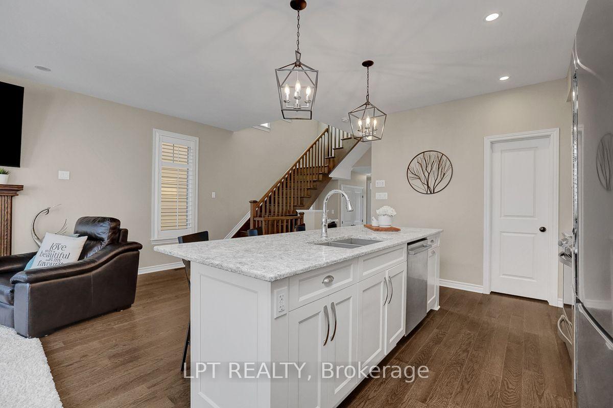 Photo 10 of 416 Warmstone Drive, Ottawa, Stittsville (North) — HOMEH