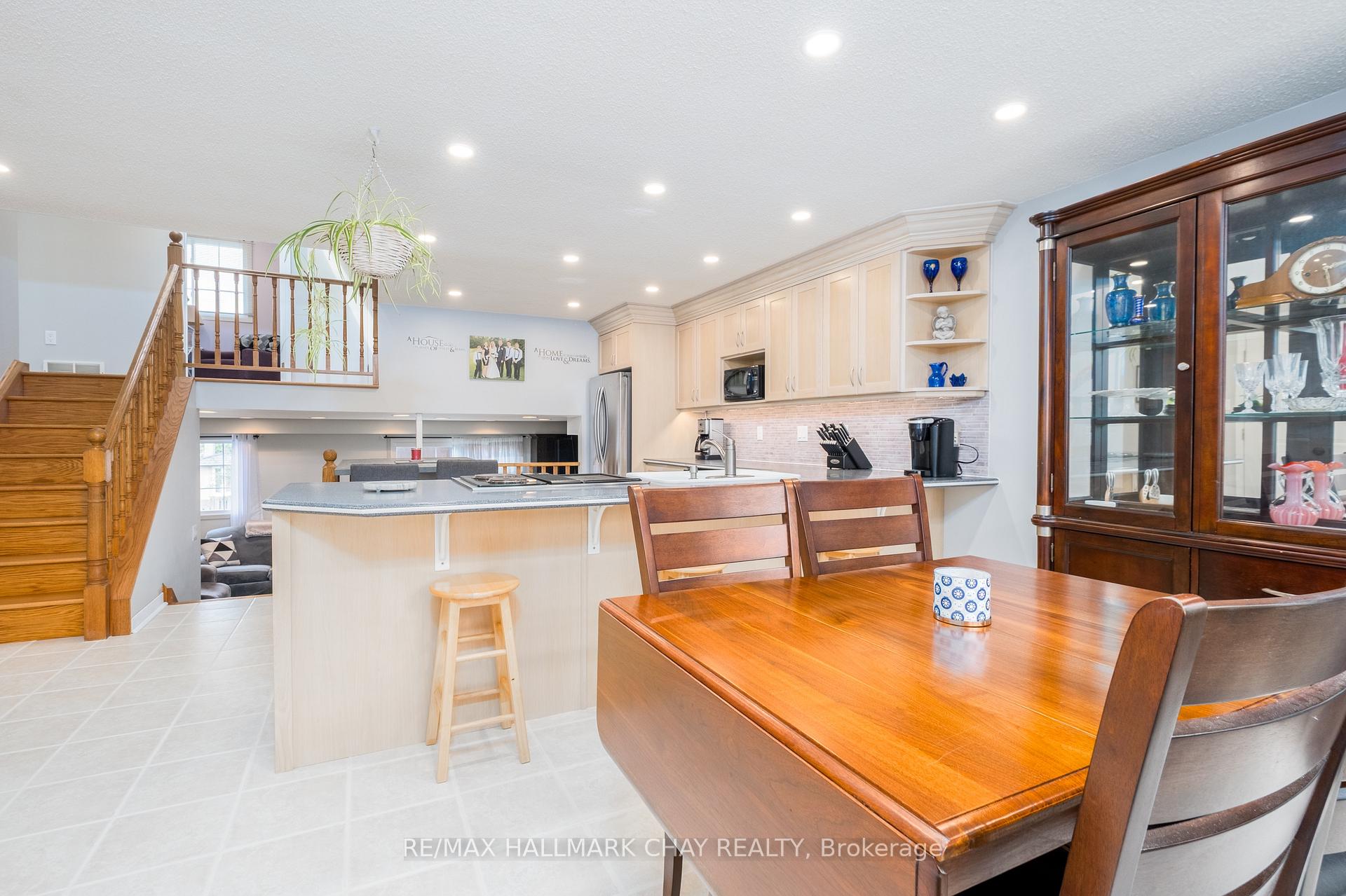 Photo 28 of 323 Sunnidale Road, Barrie, Sunnidale — HOMEH
