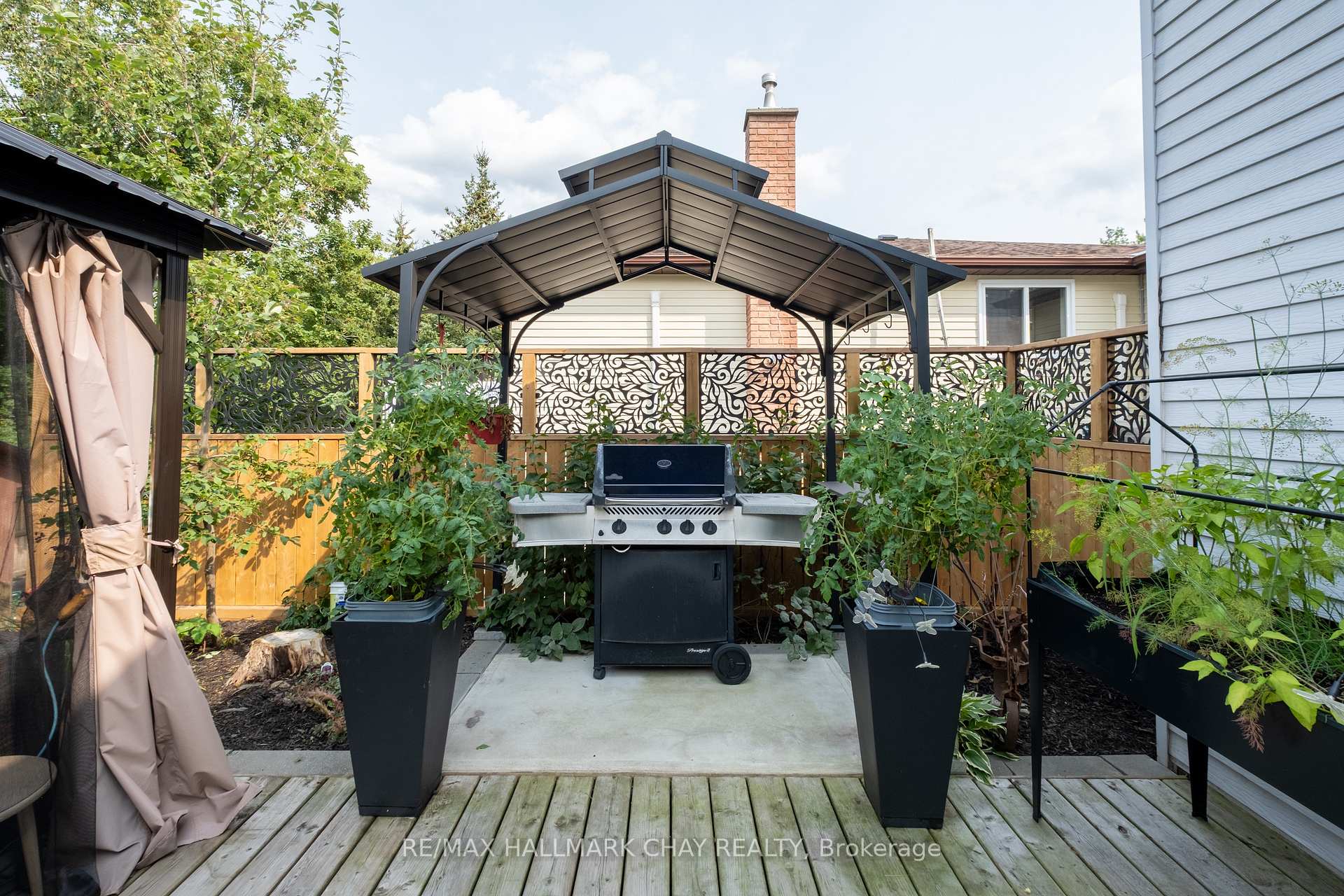 Photo 35 of 323 Sunnidale Road, Barrie, Sunnidale — HOMEH