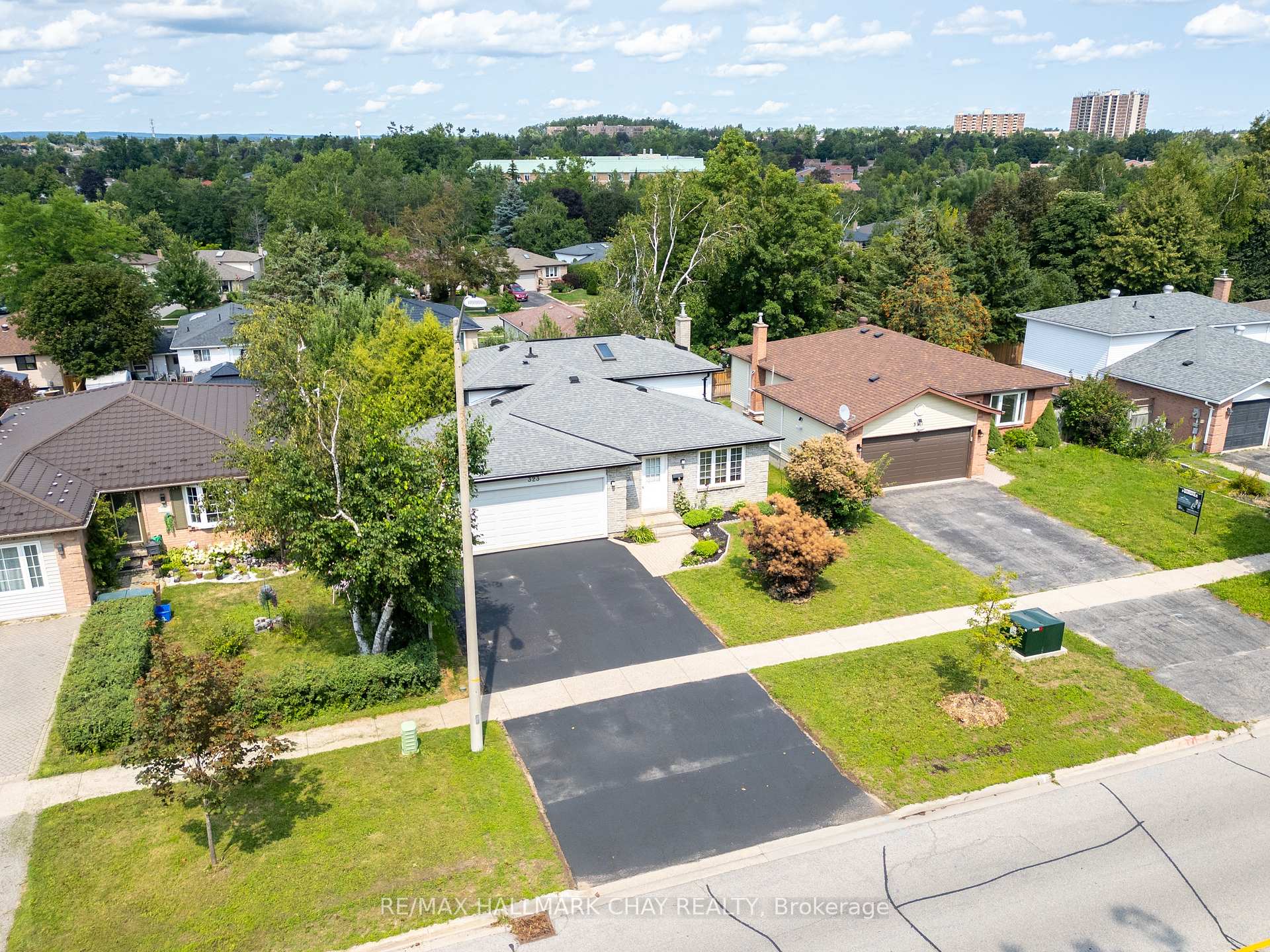 Photo 56 of 323 Sunnidale Road, Barrie, Sunnidale — HOMEH