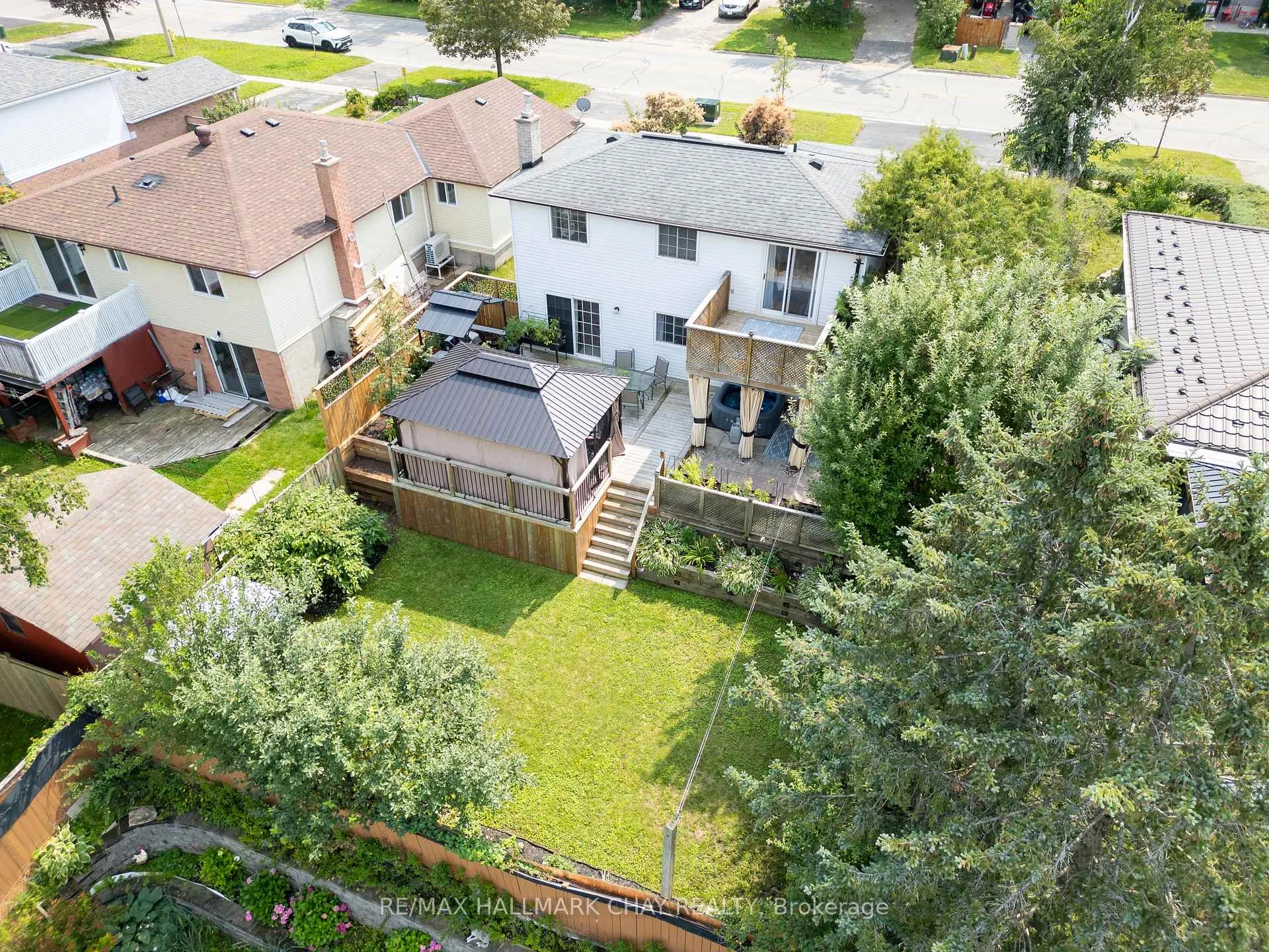 Photo 8 of 323 Sunnidale Road, Barrie, Sunnidale — HOMEH