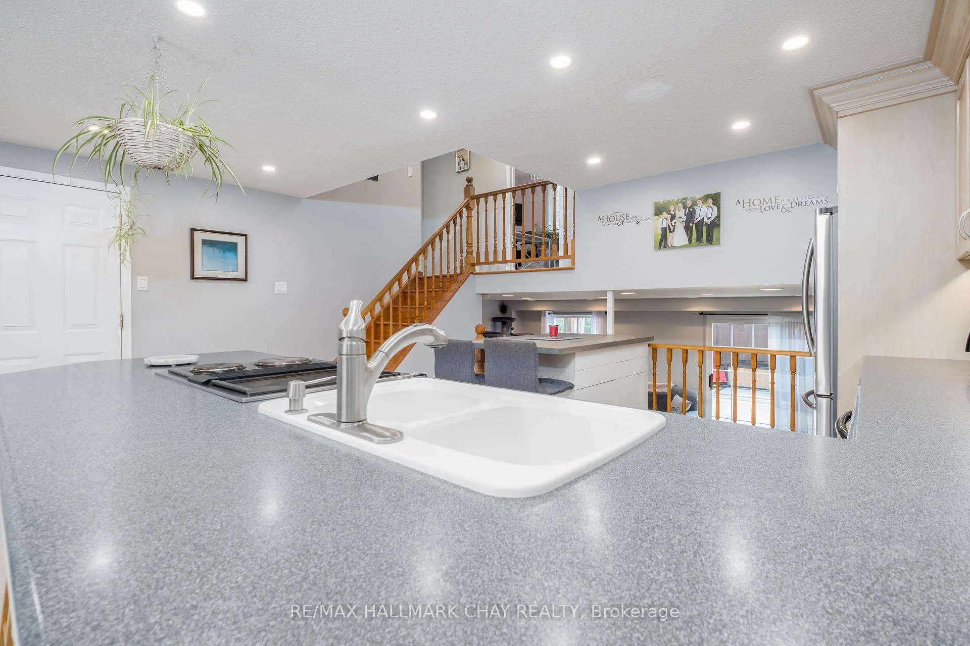 Photo 63 of 323 Sunnidale Road, Barrie, Sunnidale — HOMEH