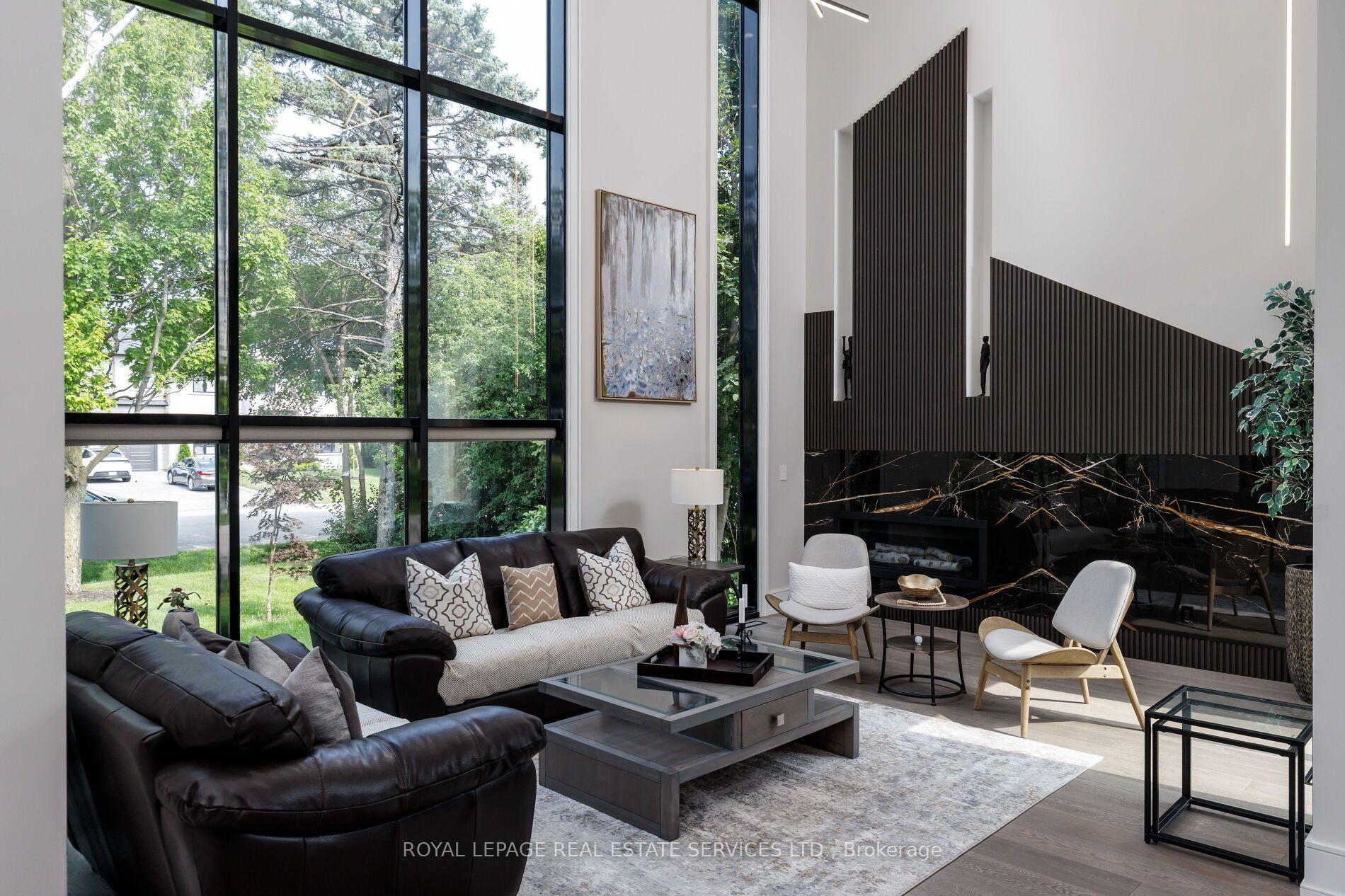 Photo 3 of 564 Stonecliffe Road, Oakville, West — HOMEH