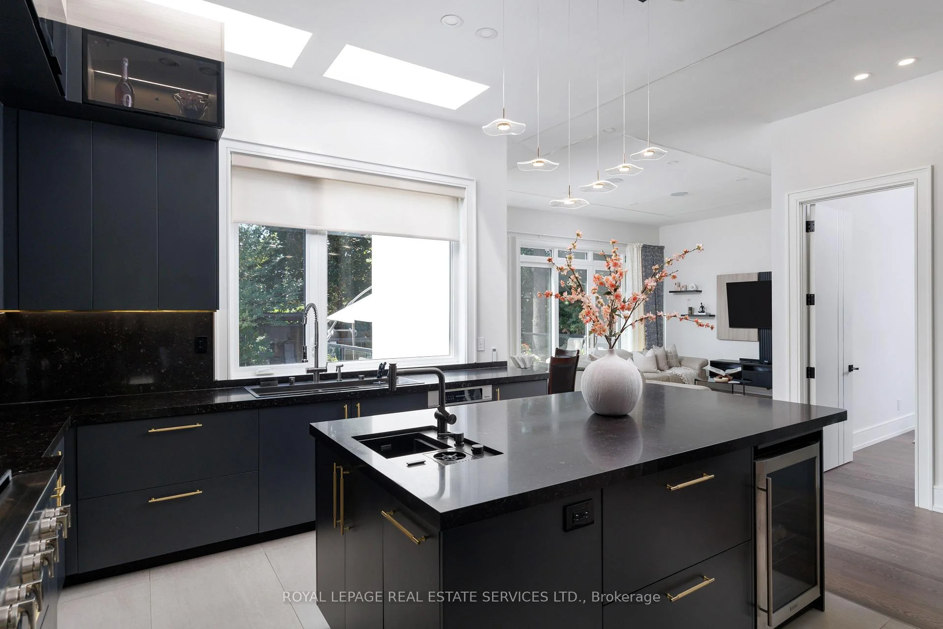 Photo 20 of 564 Stonecliffe Road, Oakville, West — HOMEH