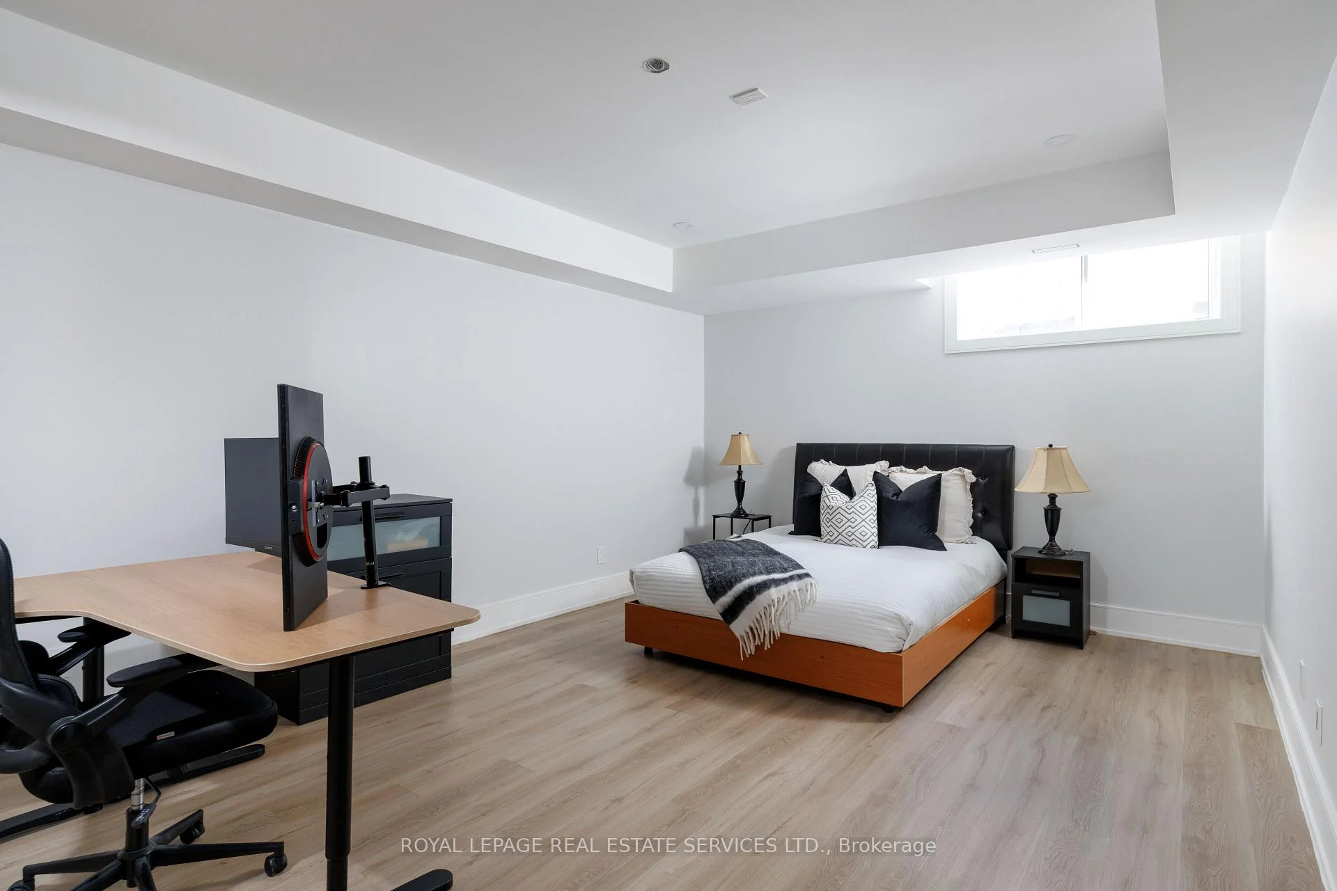 Photo 69 of 564 Stonecliffe Road, Oakville, West — HOMEH