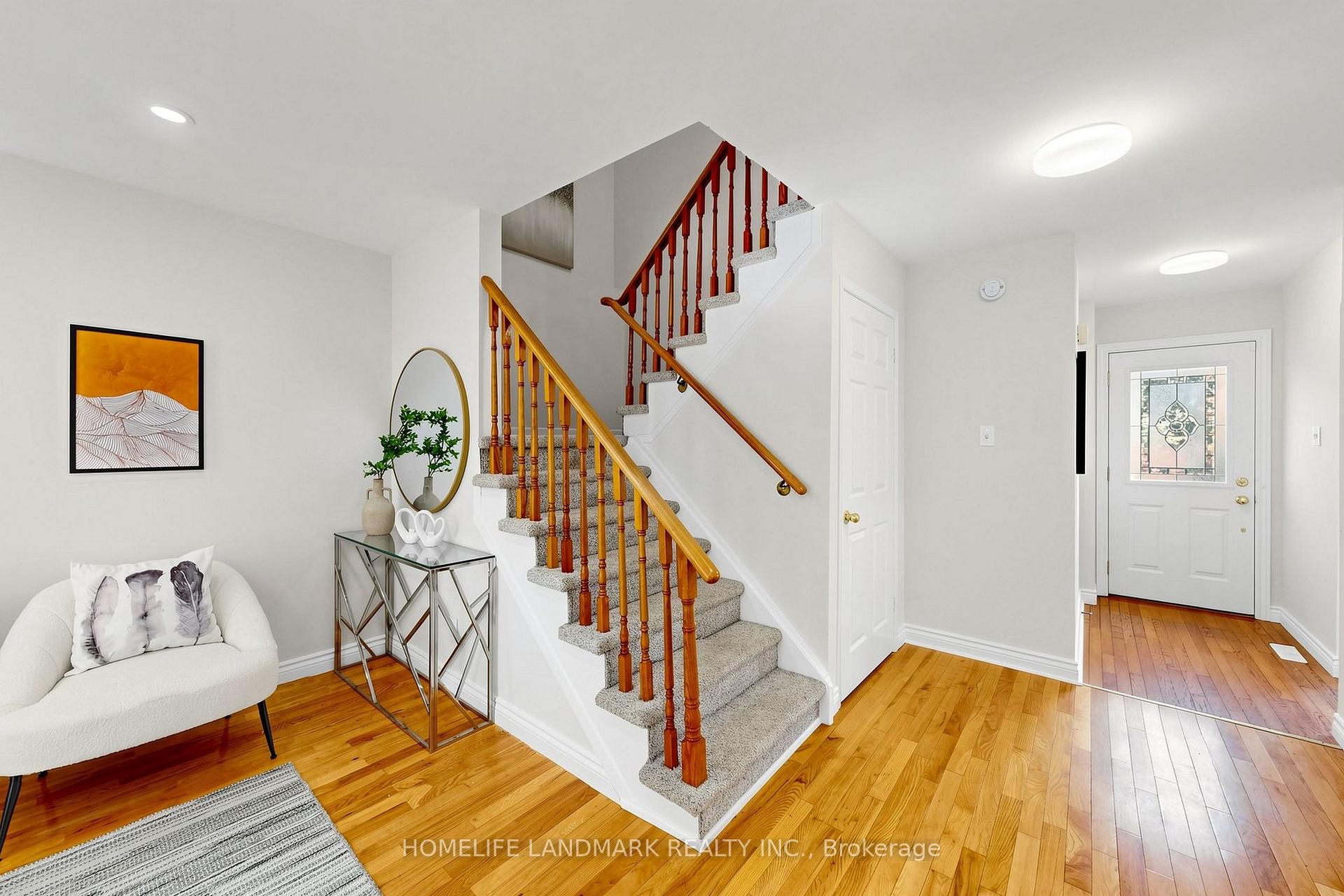 Photo 4 of 755 Edgewood Road, Pickering, Amberlea — HOMEH