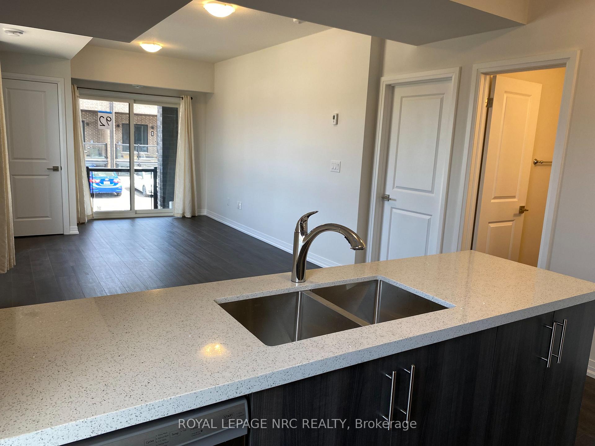 Photo 6 of Unit 92, 6705 Cropp Street, Niagara Falls, Morrison — HOMEH