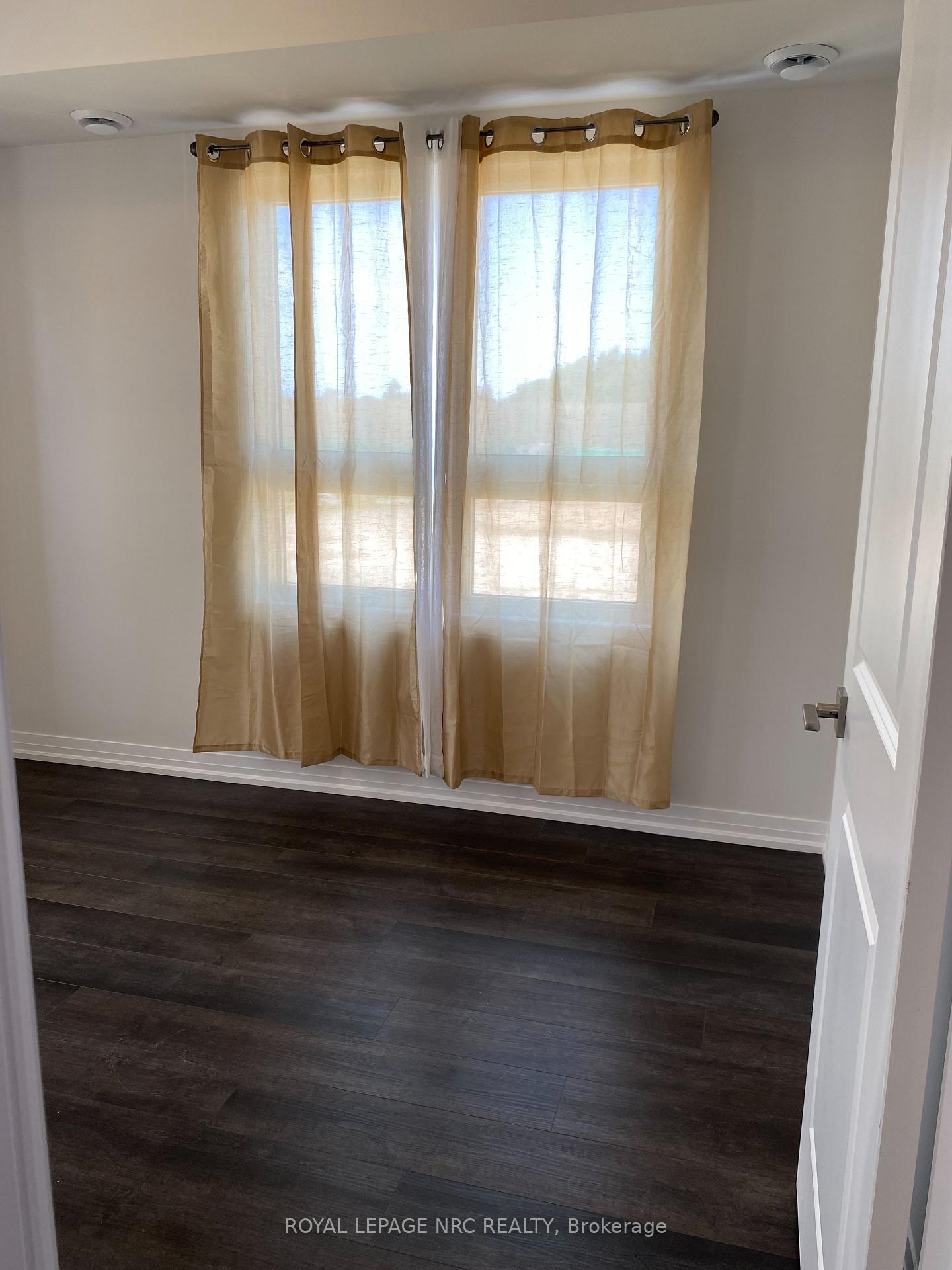 Photo 10 of Unit 92, 6705 Cropp Street, Niagara Falls, Morrison — HOMEH