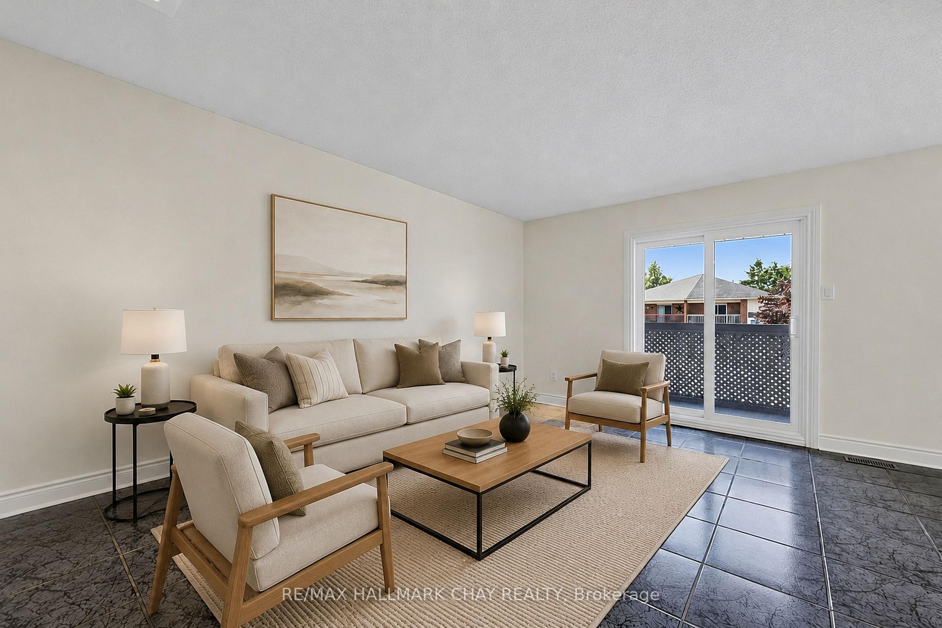 Photo 11 of 29 Porritt Street, Barrie, Ardagh — HOMEH