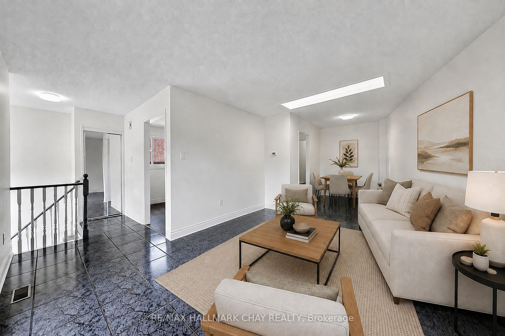 Photo 13 of 29 Porritt Street, Barrie, Ardagh — HOMEH