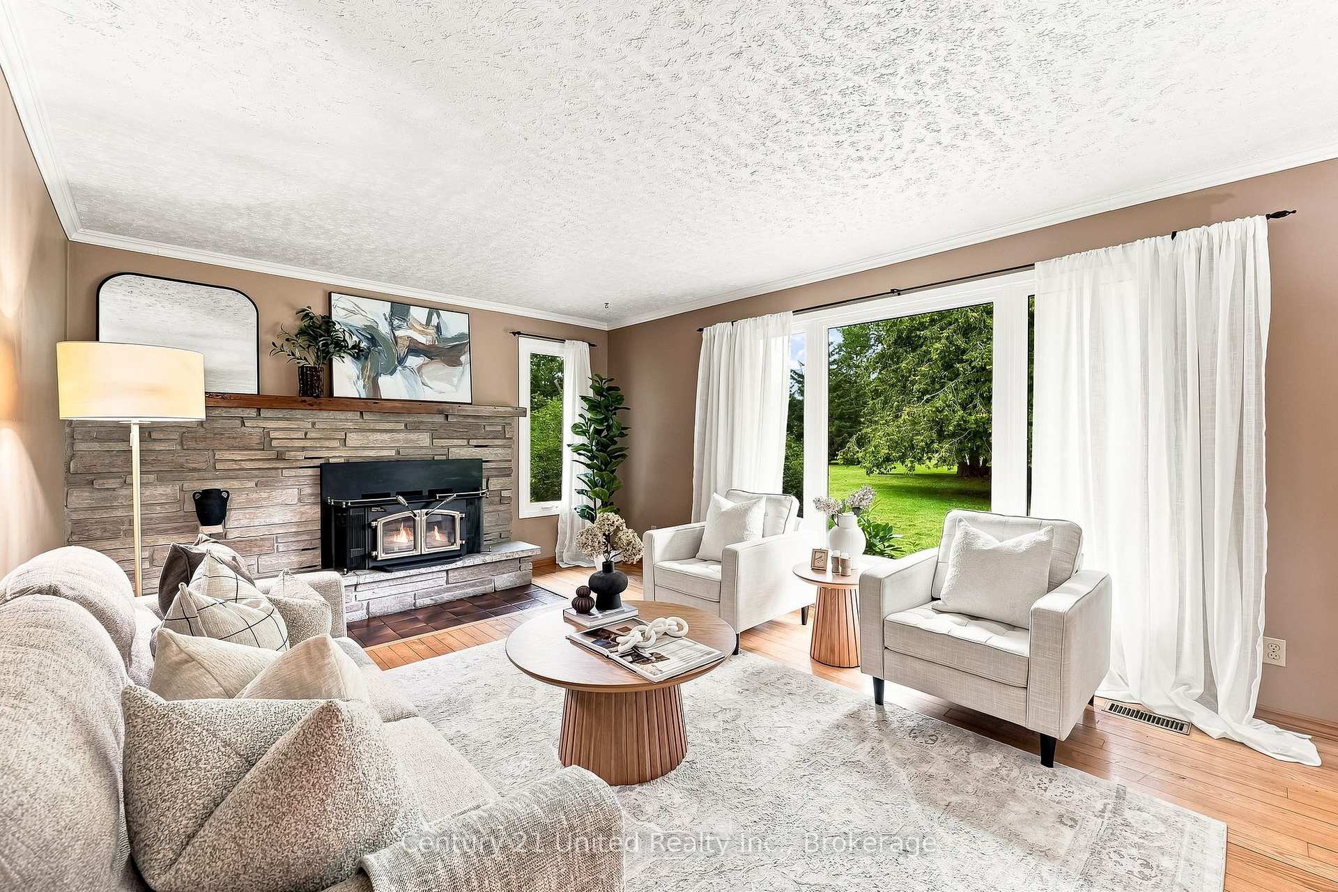 Photo 11 of 1563 Selwyn Road, Selwyn — HOMEH