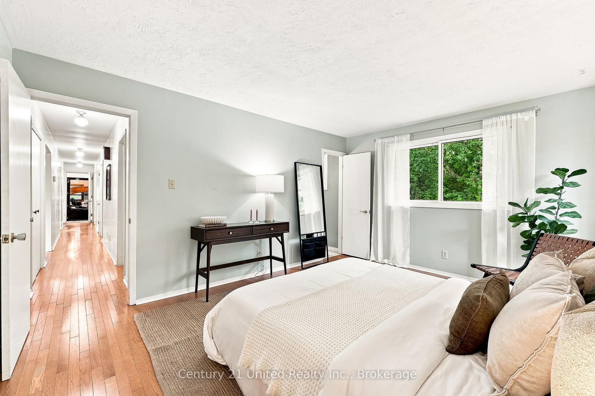 Photo 31 of 1563 Selwyn Road, Selwyn — HOMEH