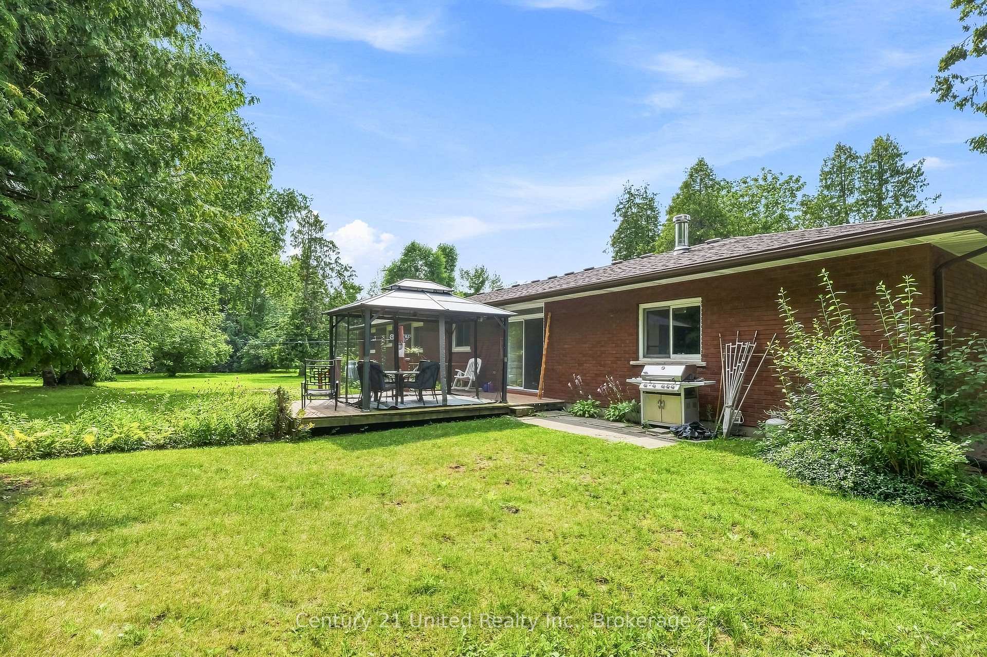 Photo 43 of 1563 Selwyn Road, Selwyn — HOMEH