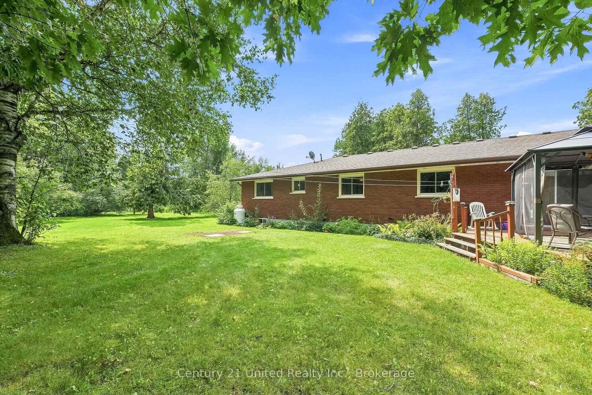 Photo 44 of 1563 Selwyn Road, Selwyn — HOMEH