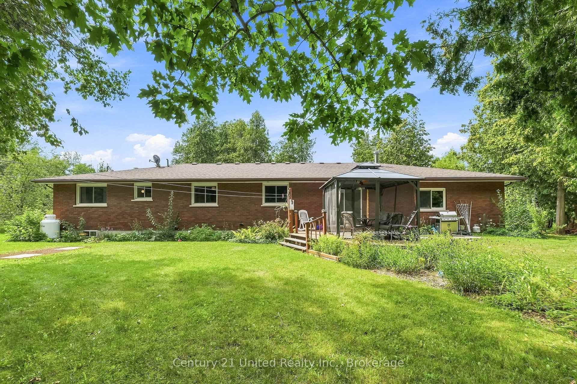 Photo 45 of 1563 Selwyn Road, Selwyn — HOMEH