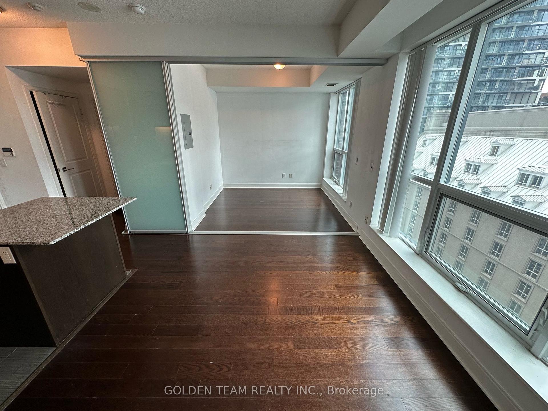 Photo 7 of Unit 901, 38 The Esplanade, Toronto, Waterfront Communities — HOMEH