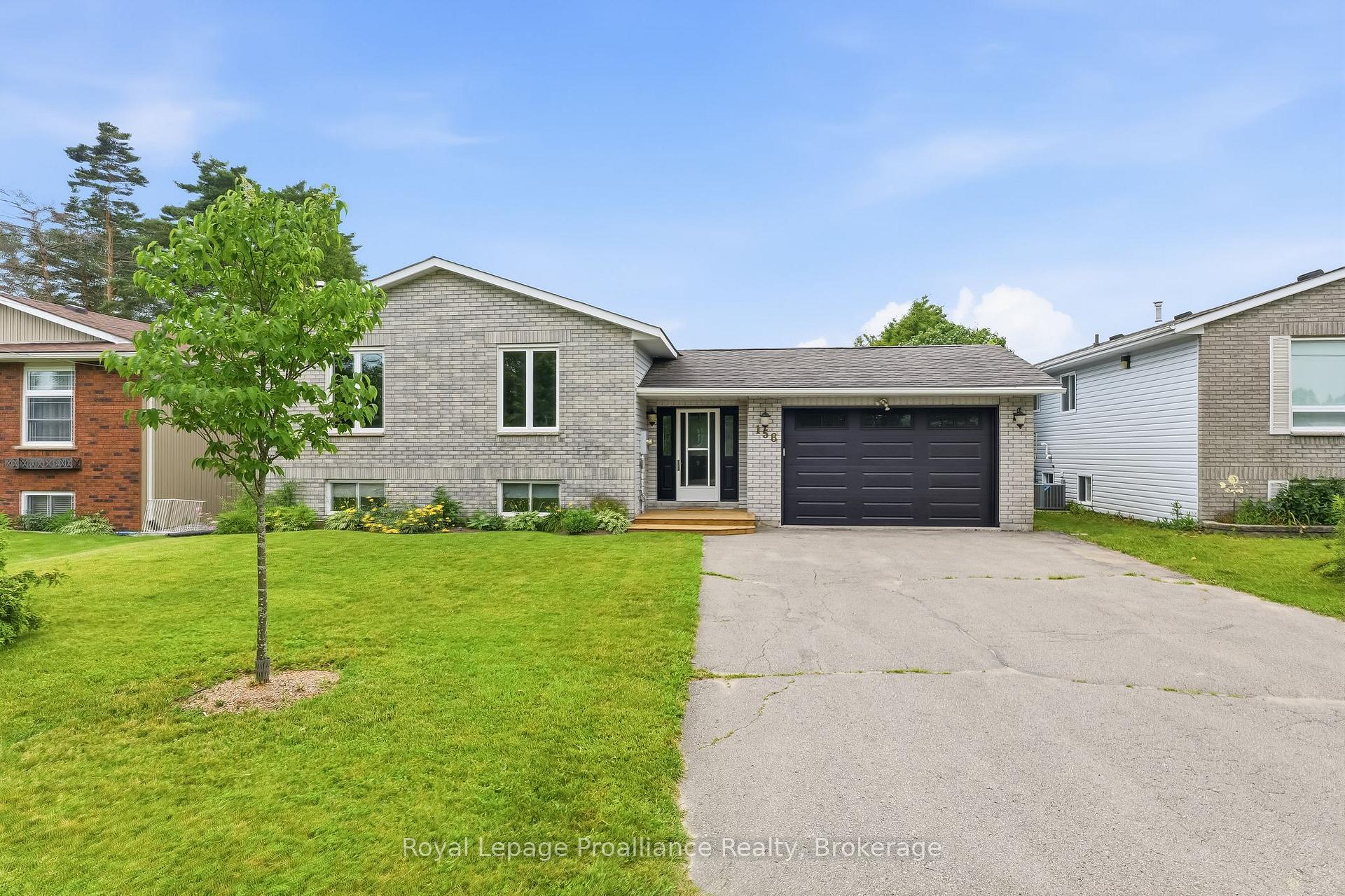 Photo 1 of 158 Ontario Street, Brighton, Rural Brighton — HOMEH
