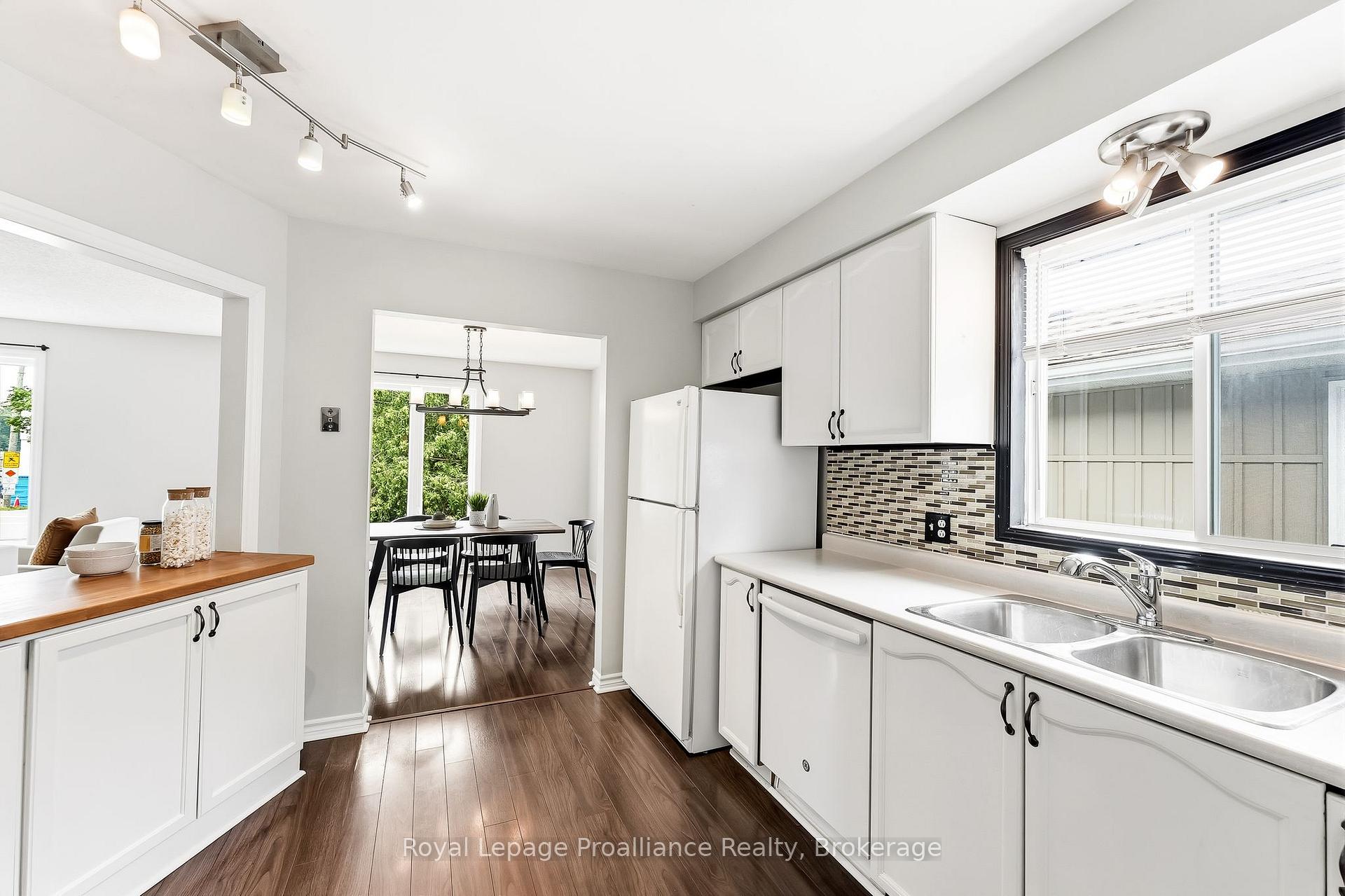 Photo 15 of 158 Ontario Street, Brighton, Rural Brighton — HOMEH