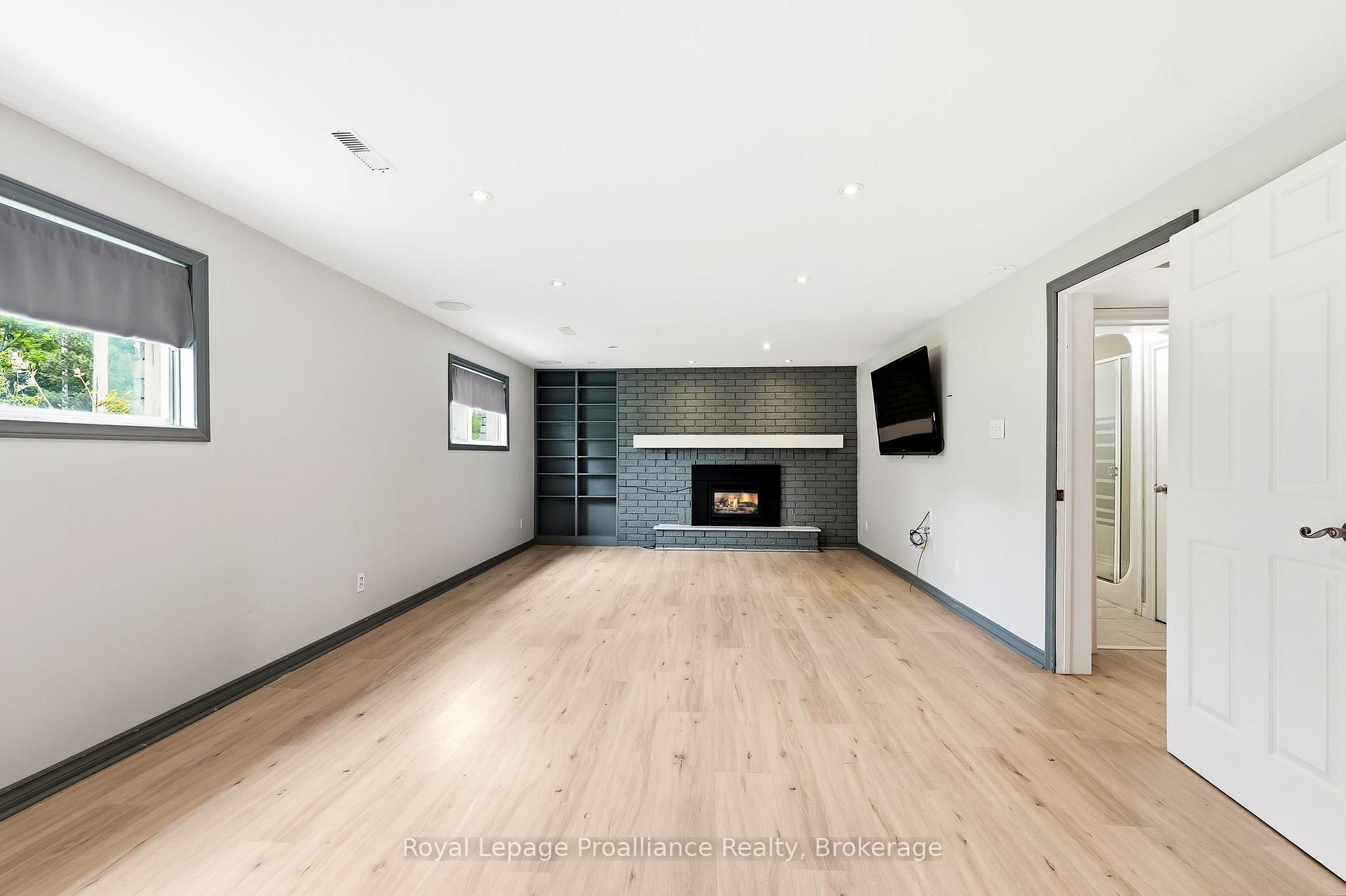 Photo 35 of 158 Ontario Street, Brighton, Rural Brighton — HOMEH