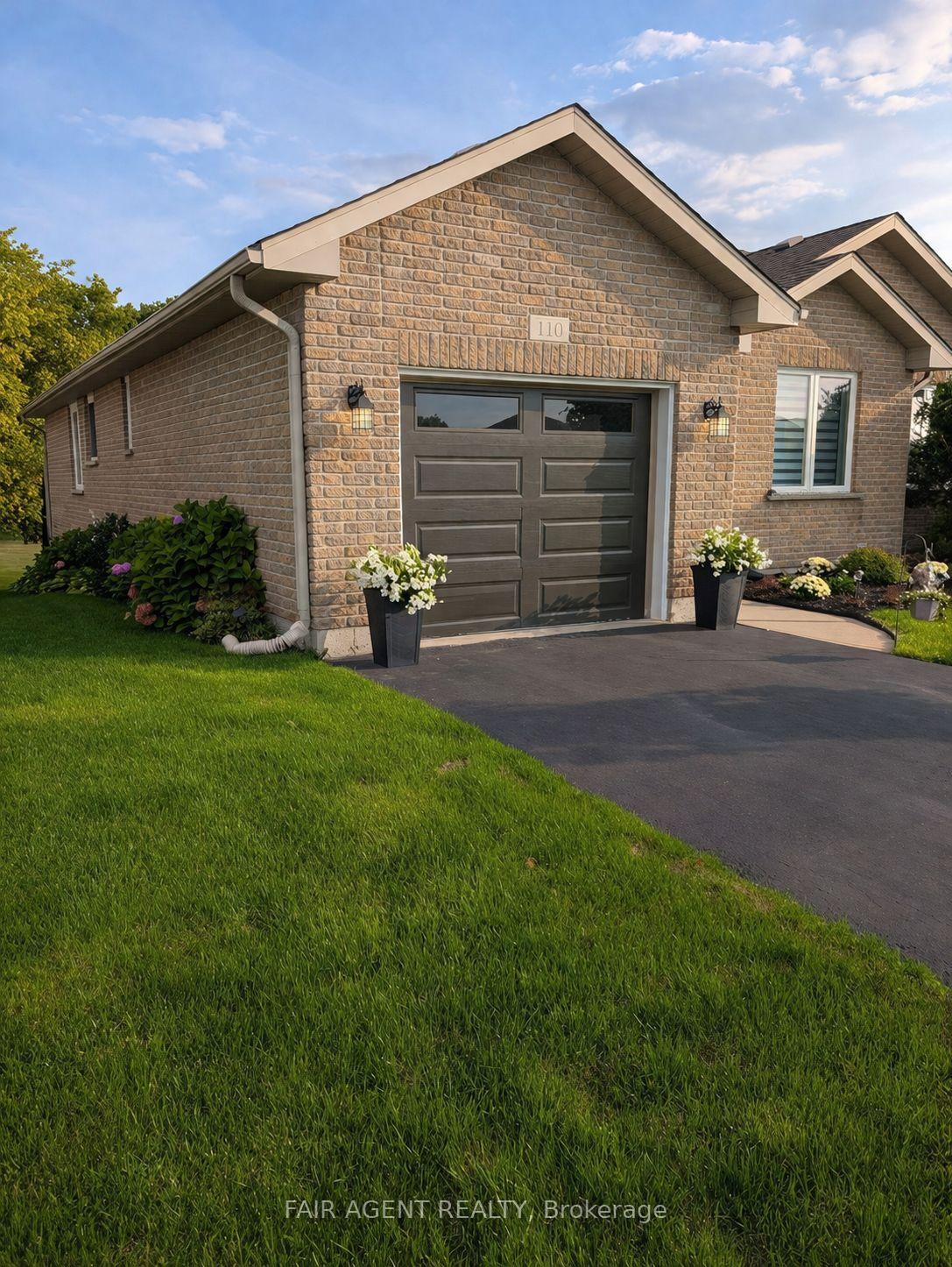 Photo 3 of 110 Milton Seiler Crescent, Minto — HOMEH