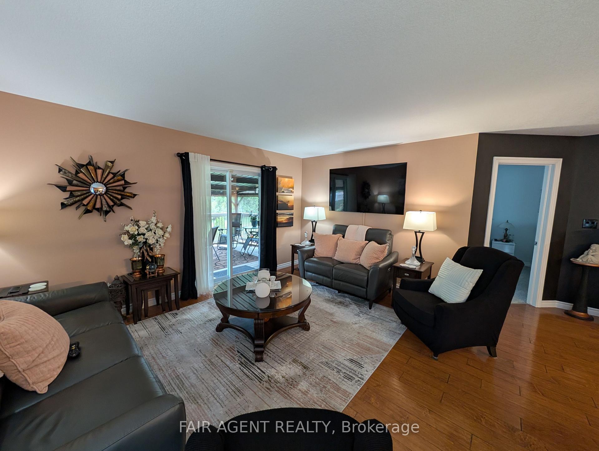 Photo 18 of 110 Milton Seiler Crescent, Minto — HOMEH