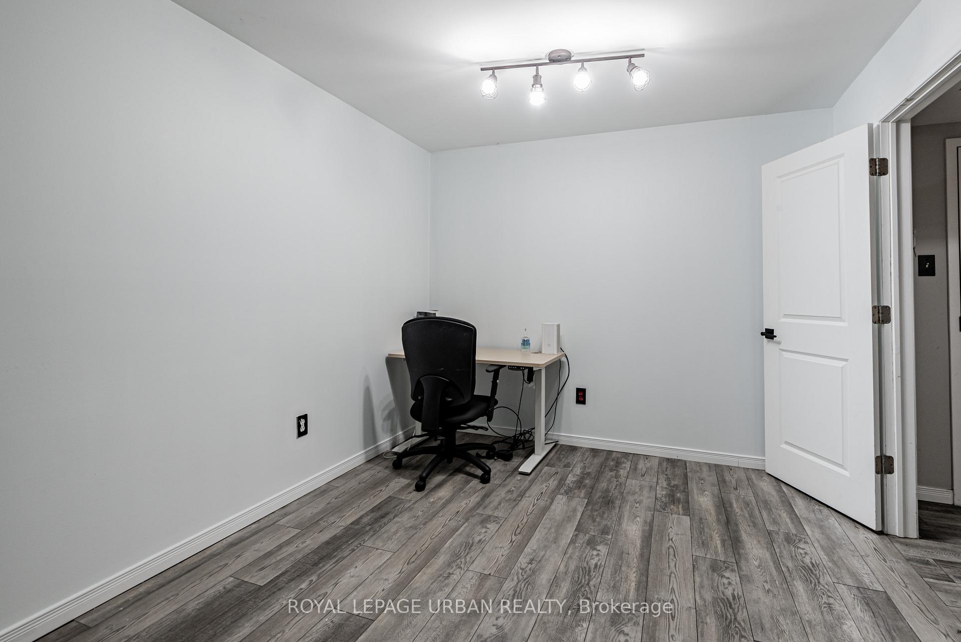 Photo 8 of Unit 505, 25 Maitland Street, Toronto, Church-Yonge Corridor — HOMEH