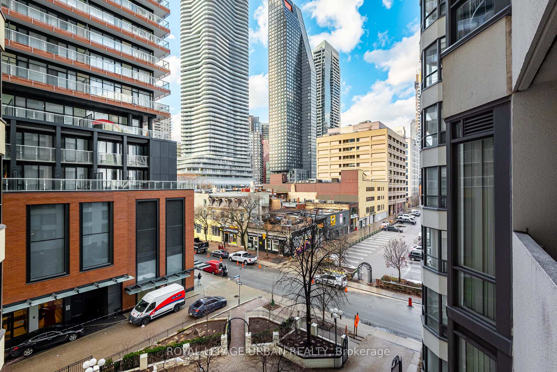 Photo 25 of Unit 505, 25 Maitland Street, Toronto, Church-Yonge Corridor — HOMEH