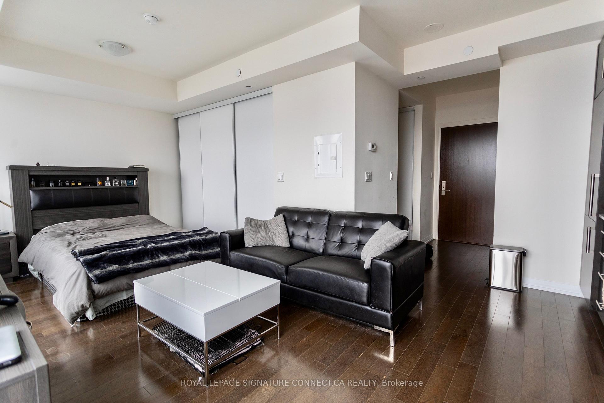Photo 5 of Unit 1112, 460 Adelaide Street E, Toronto, Moss Park — HOMEH