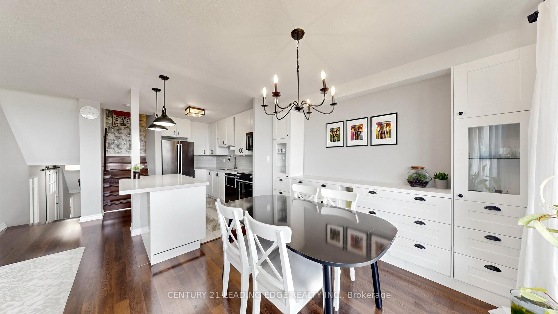 Photo 14 of Unit 914, 11 Wincott Drive, Etobicoke, Kingsview Village-The Westway — HOMEH