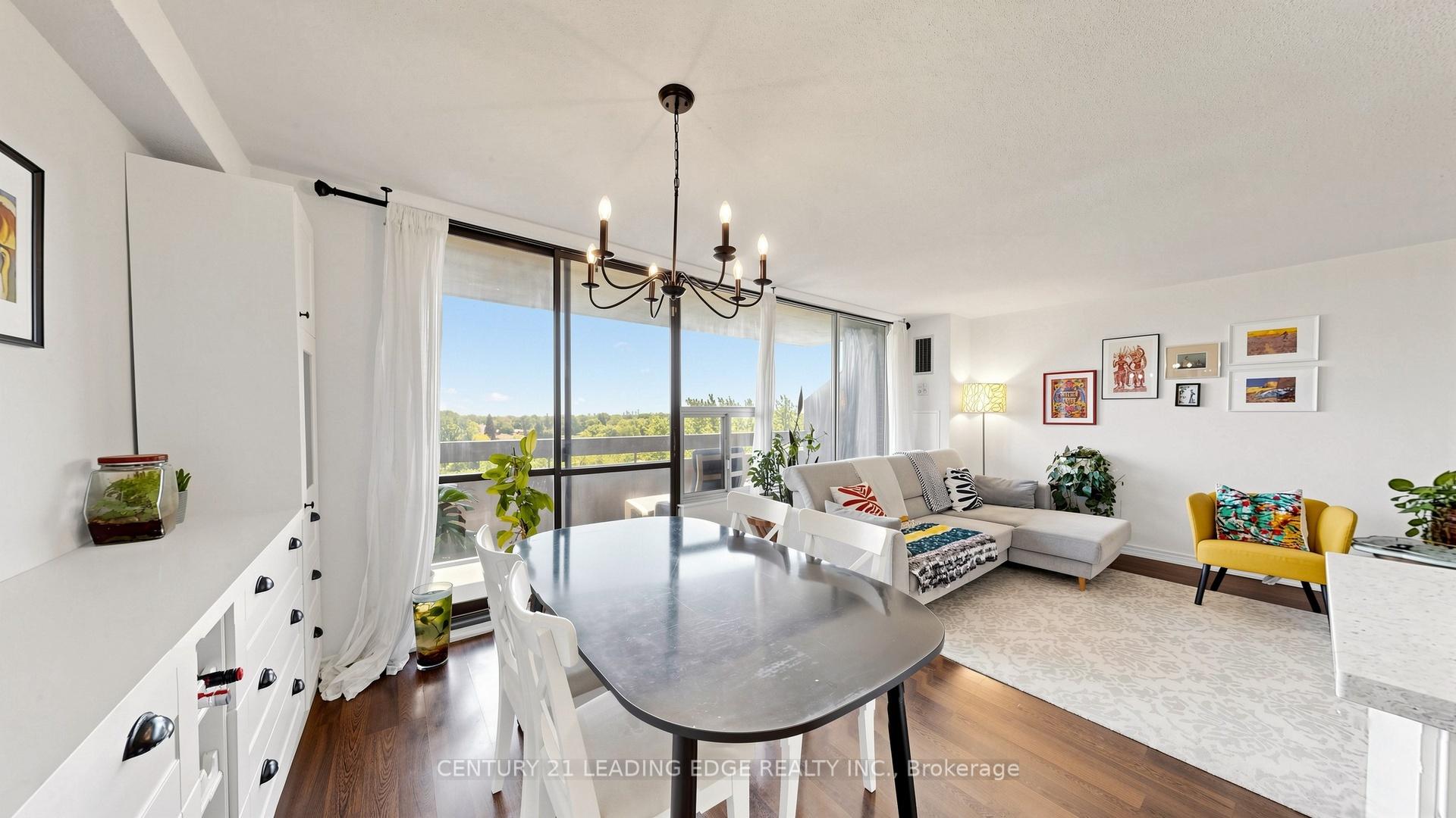 Photo 16 of Unit 914, 11 Wincott Drive, Etobicoke, Kingsview Village-The Westway — HOMEH
