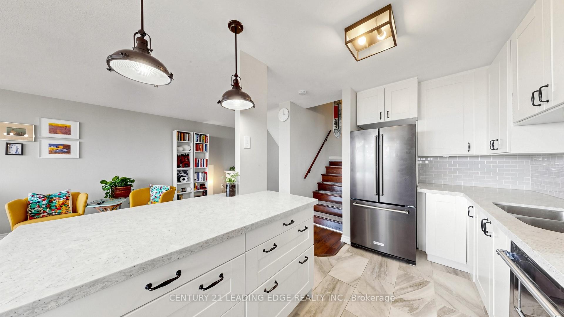 Photo 18 of Unit 914, 11 Wincott Drive, Etobicoke, Kingsview Village-The Westway — HOMEH
