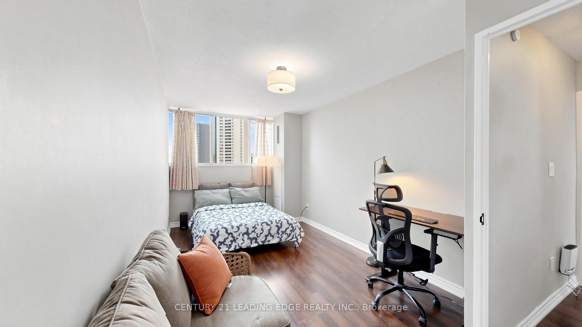 Photo 27 of Unit 914, 11 Wincott Drive, Etobicoke, Kingsview Village-The Westway — HOMEH