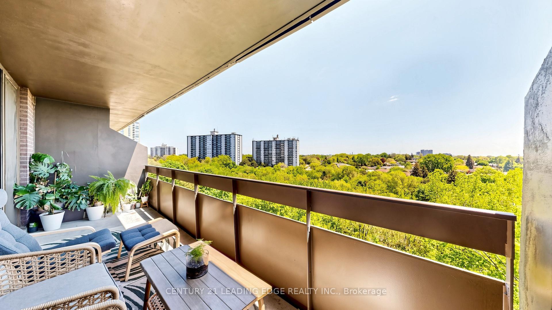 Photo 30 of Unit 914, 11 Wincott Drive, Etobicoke, Kingsview Village-The Westway — HOMEH